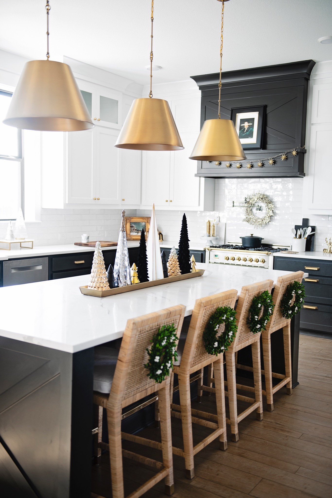 My counter stools are 25% off today with code GRATITUDE and my Christmas wreaths that I used on the back of my chairs are at target! Christmas decor, holiday decor, kitchen decor, kitchen furniture, Christmas wreath, target home, target finds, gold kitchen, brass kitchen, home decor, living room decor, modern, transitional, farmhouse, rattan, white kitchen, black kitchen

#LTKhome #LTKsalealert #LTKHoliday