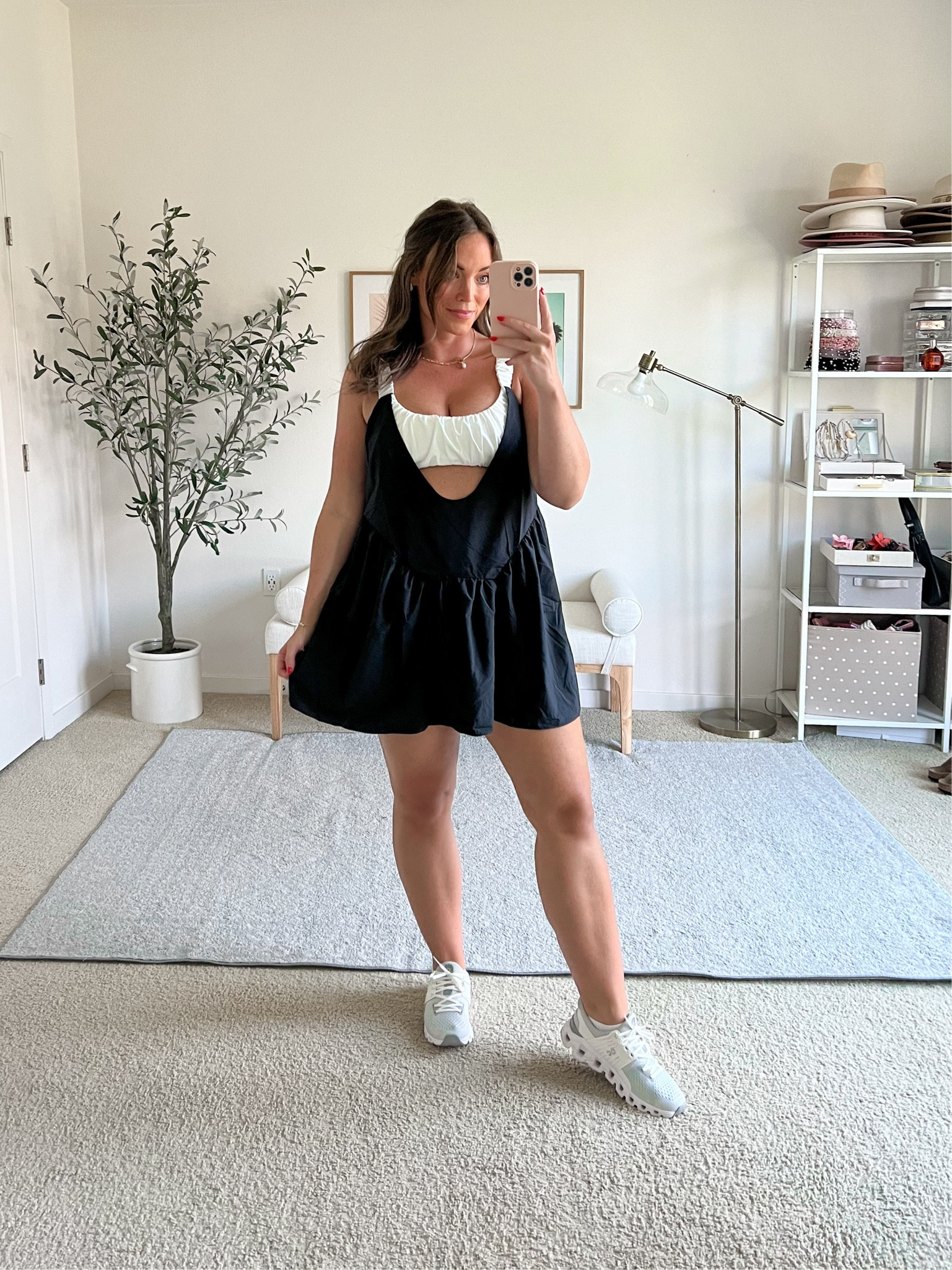 Cute little activewear dress size medium!🩷

Dress comes with little biker shorts! 


#LTKActive #LTKFitness #LTKMidsize