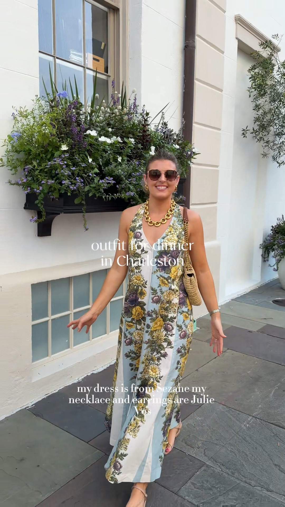 Outfit for dinner in Charleston! Wearing a 2 in dress