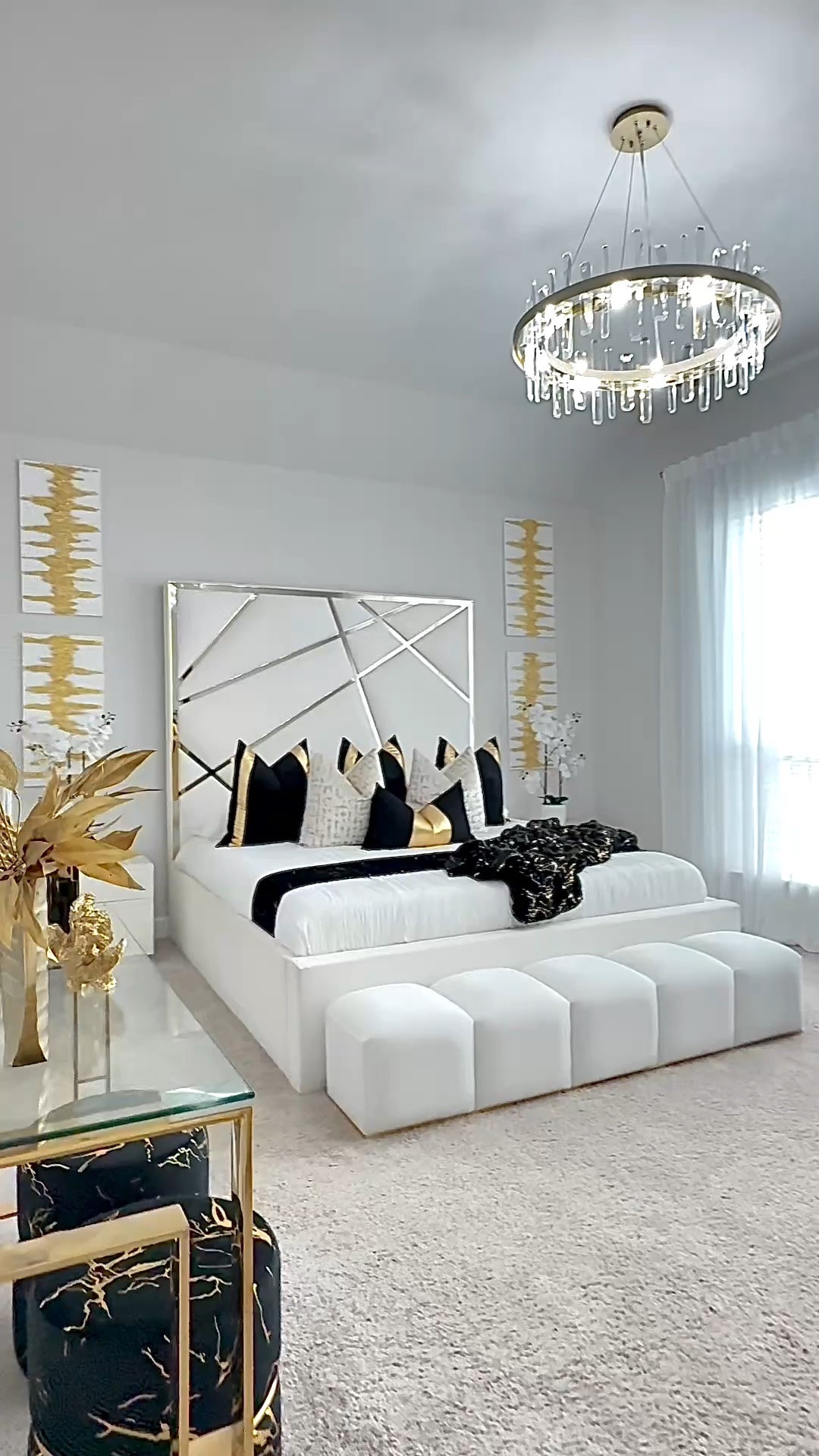 Primary Bedroom Inspo 🤍🖤✨

#LTKHome #LTKSaleAlert