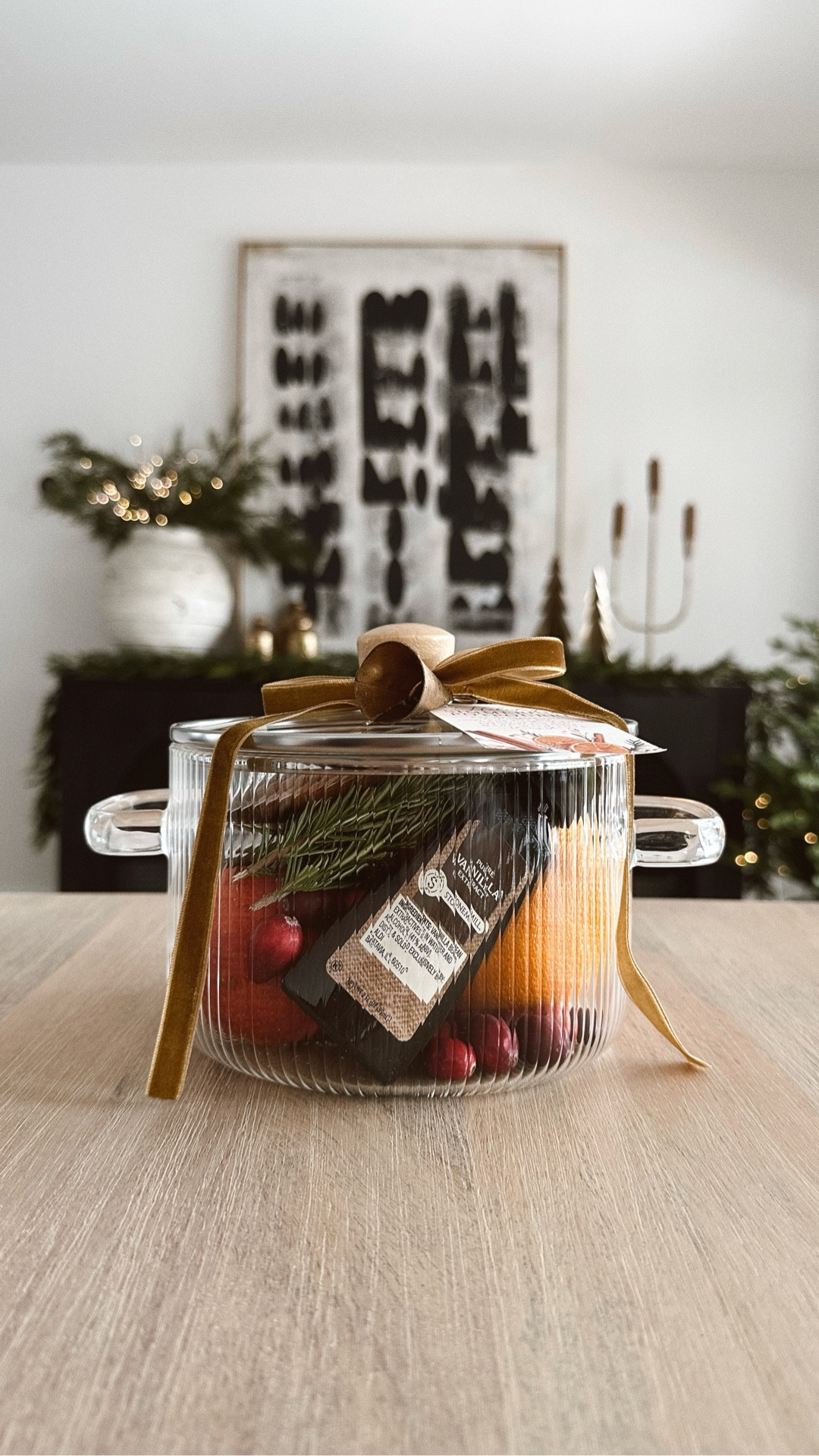 Sharing my potpourri simmer pot gift idea that I share every year ✨🥰🤎🌲 I’ve seen it pinned so many times on Pinterest and it makes me so happy so I figured I’d reshare it here too.

#hostessgift #holidaygift #giftidea #simmerpot #thanksgivinghostessgift #christmashostessgift #amazon #glasspot #bells #giftguide #housewarminggift

#LTKSeasonal #LTKHome #LTKFindsUnder50