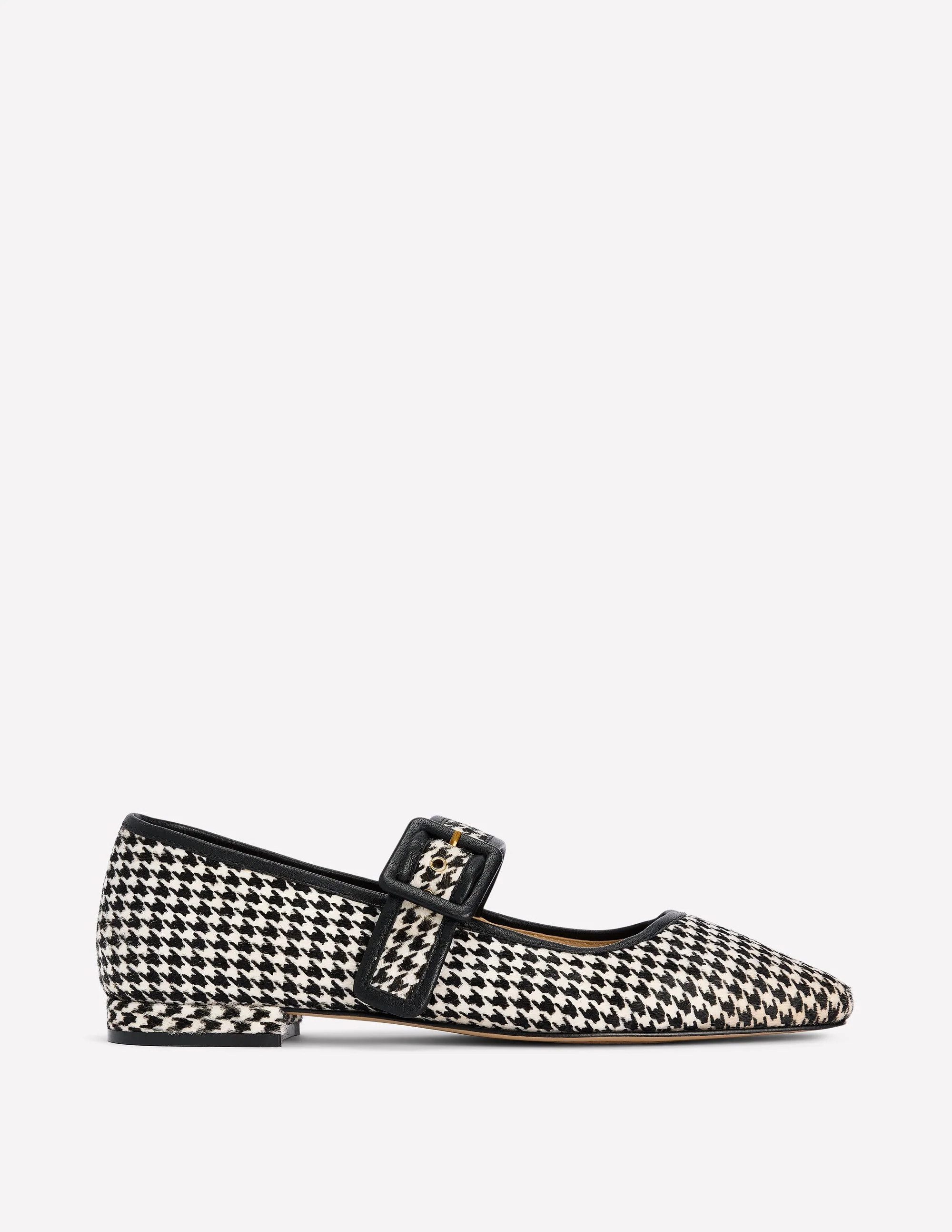 Vic Chisel Toe Mary Janes-White/Black | Boden UK