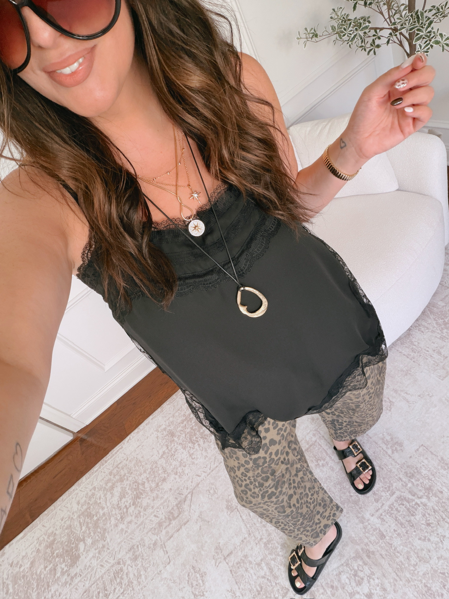wearing an XL in both pieces 

 #LTKSeasonal #LTKMidsize
