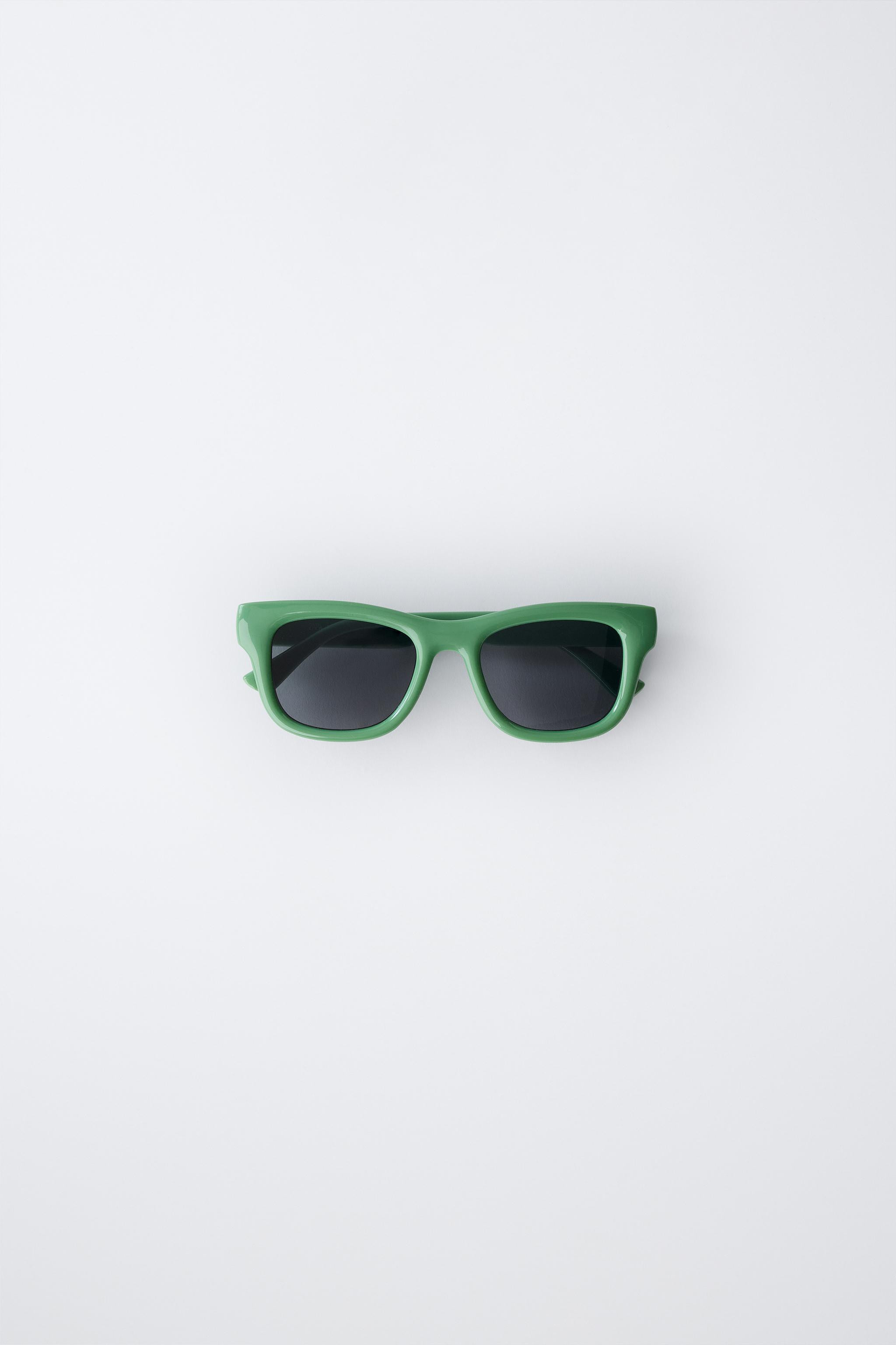 SQUARED PLASTIC SUNGLASSES | Zara US