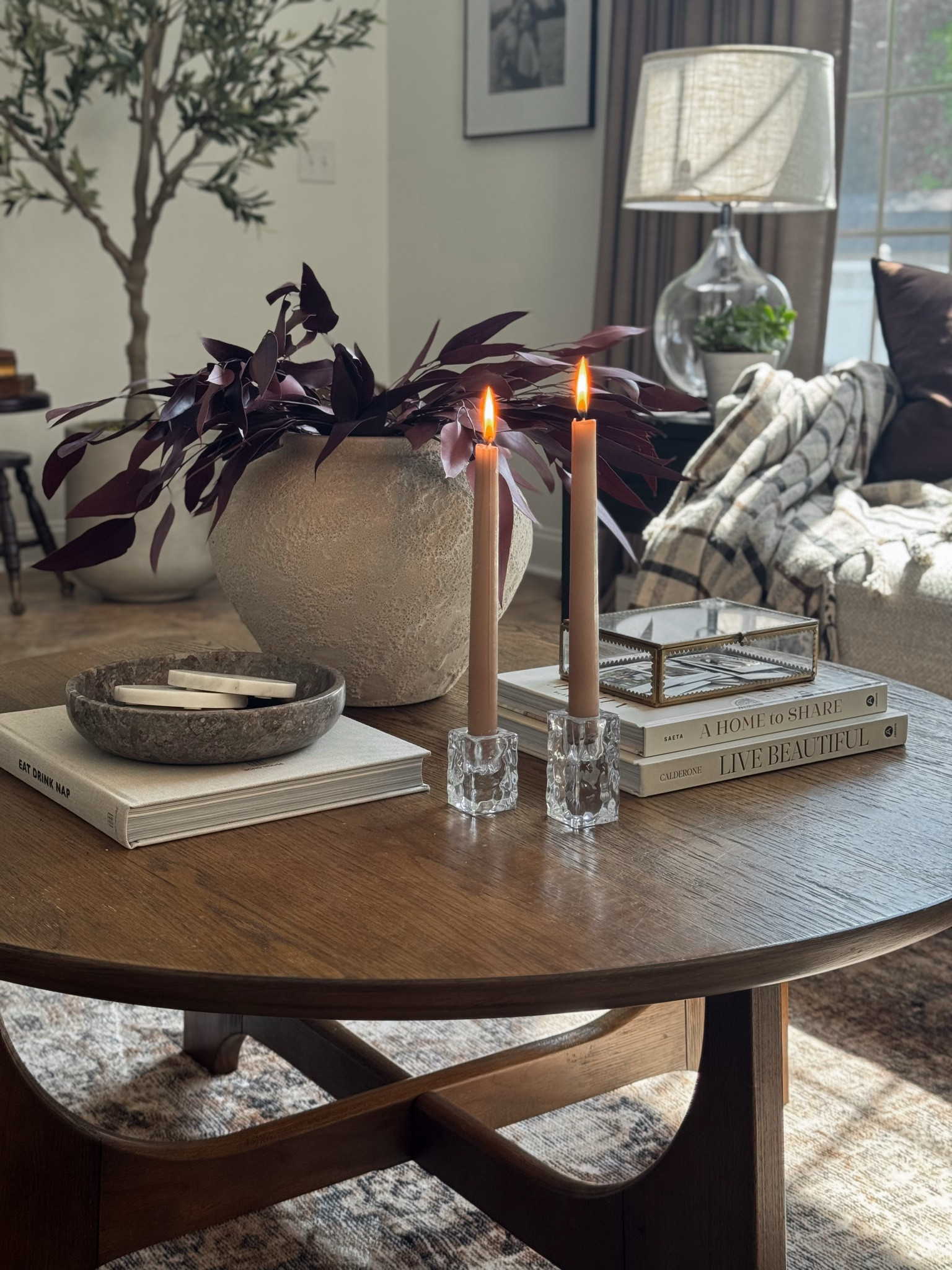 Fall decor, coffee table styling, round coffee table decor, fall styling, living room decorr

#LTKHome #LTKSeasonal