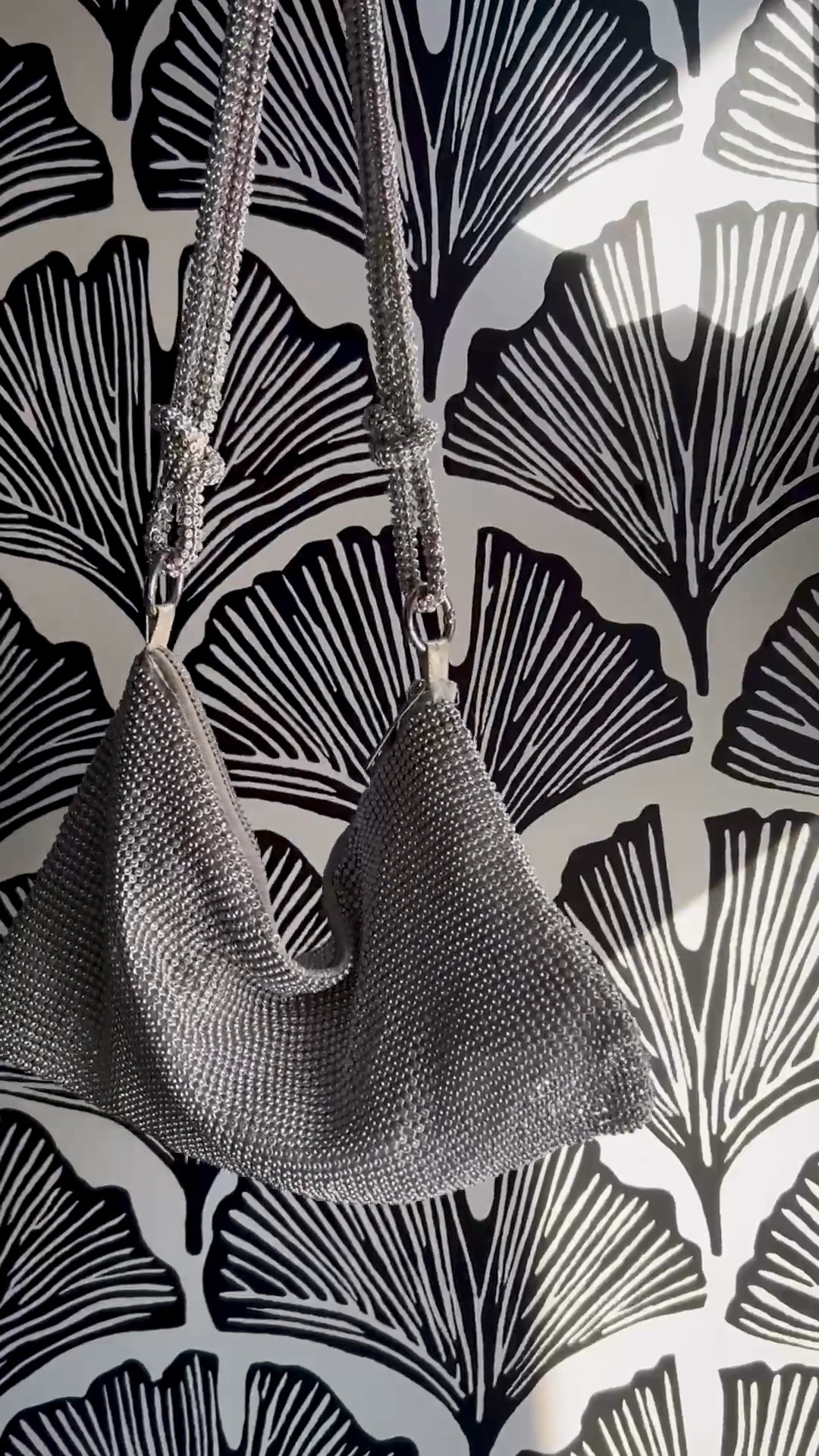 The perfect date night bag without the price point! 

#LTKstyletip #LTKFashionMonth #LTKcanada