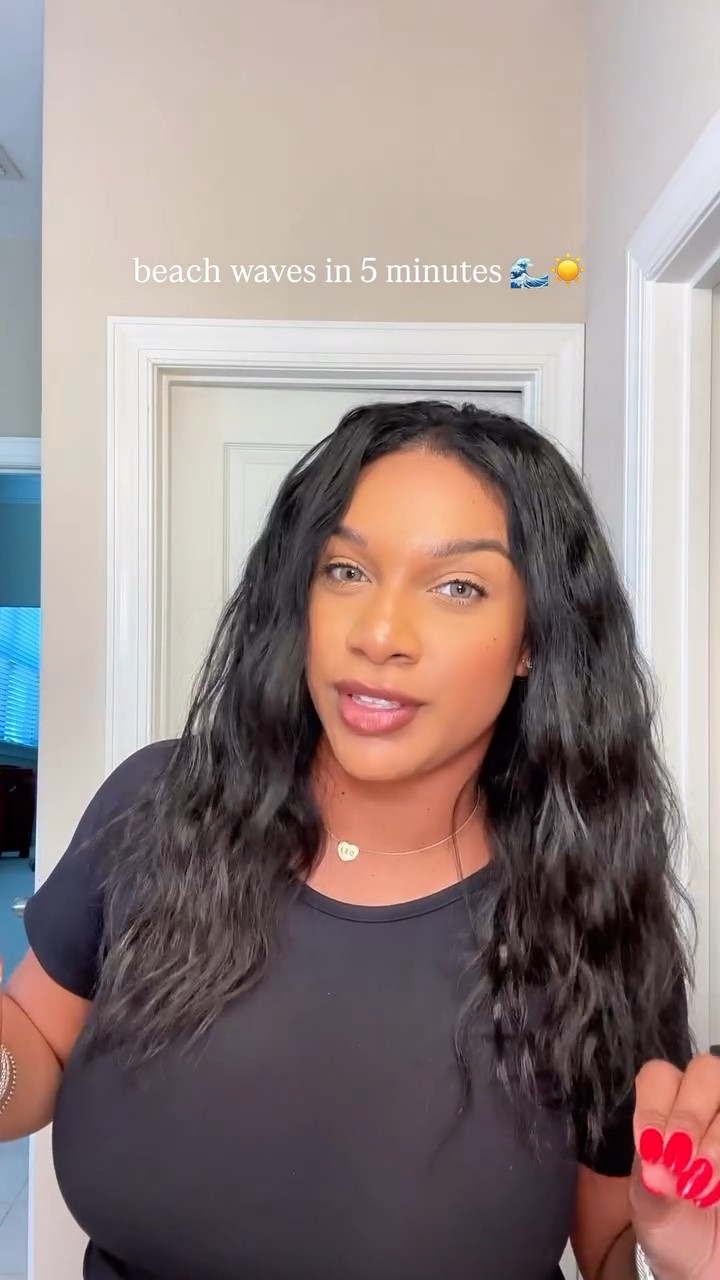 This is going to be my hairstyle for the summer ☀️🌊 Type HAIR for the waver.

#beachwaves #hairtutorial #summerhair #hairstyle #wavyhairstyle 
beach waves | hair tutorial | summer hair | hair waver | easy hairstyle | wavy hair | beach wave tutorial | summer hairstyle | hair styling tool | soft waves

#LTKgrwm #LTKootd #LTKBeauty