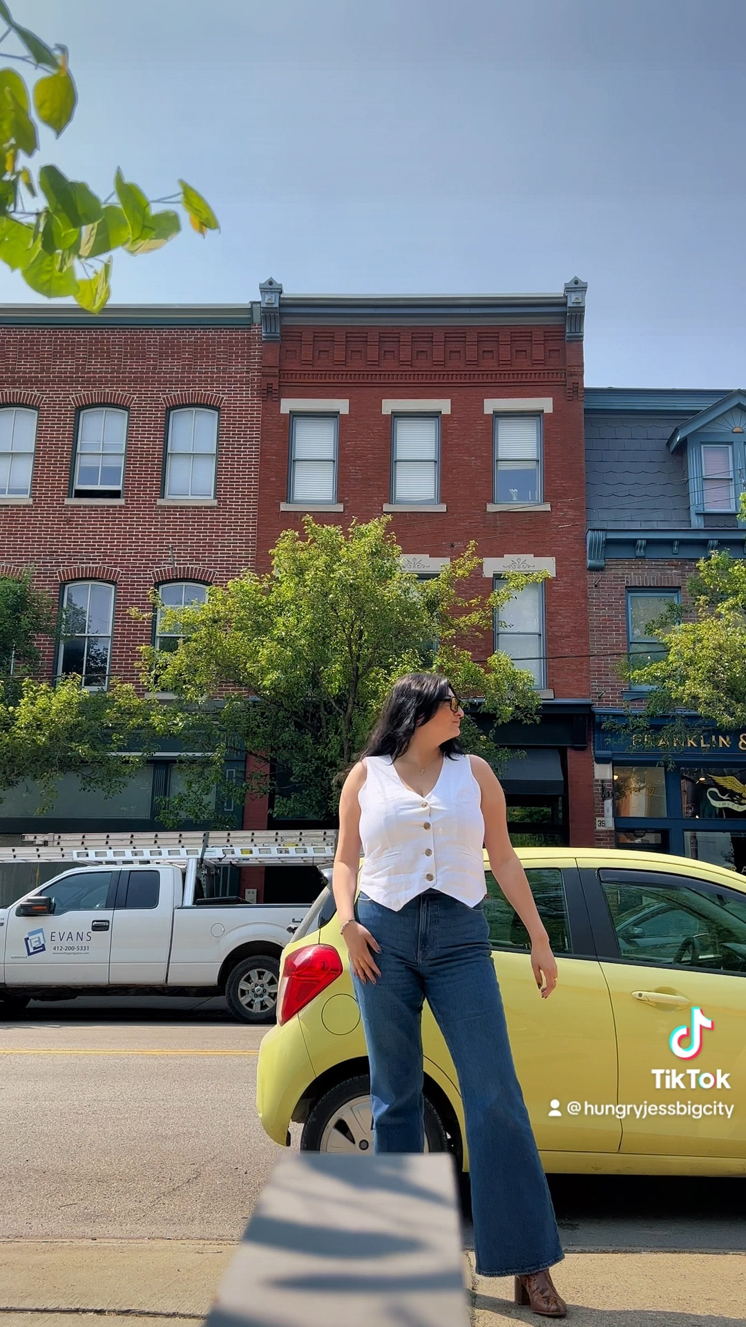 Another day, another fit ☀️ 

#LTKSeasonal #LTKfit #LTKcurves