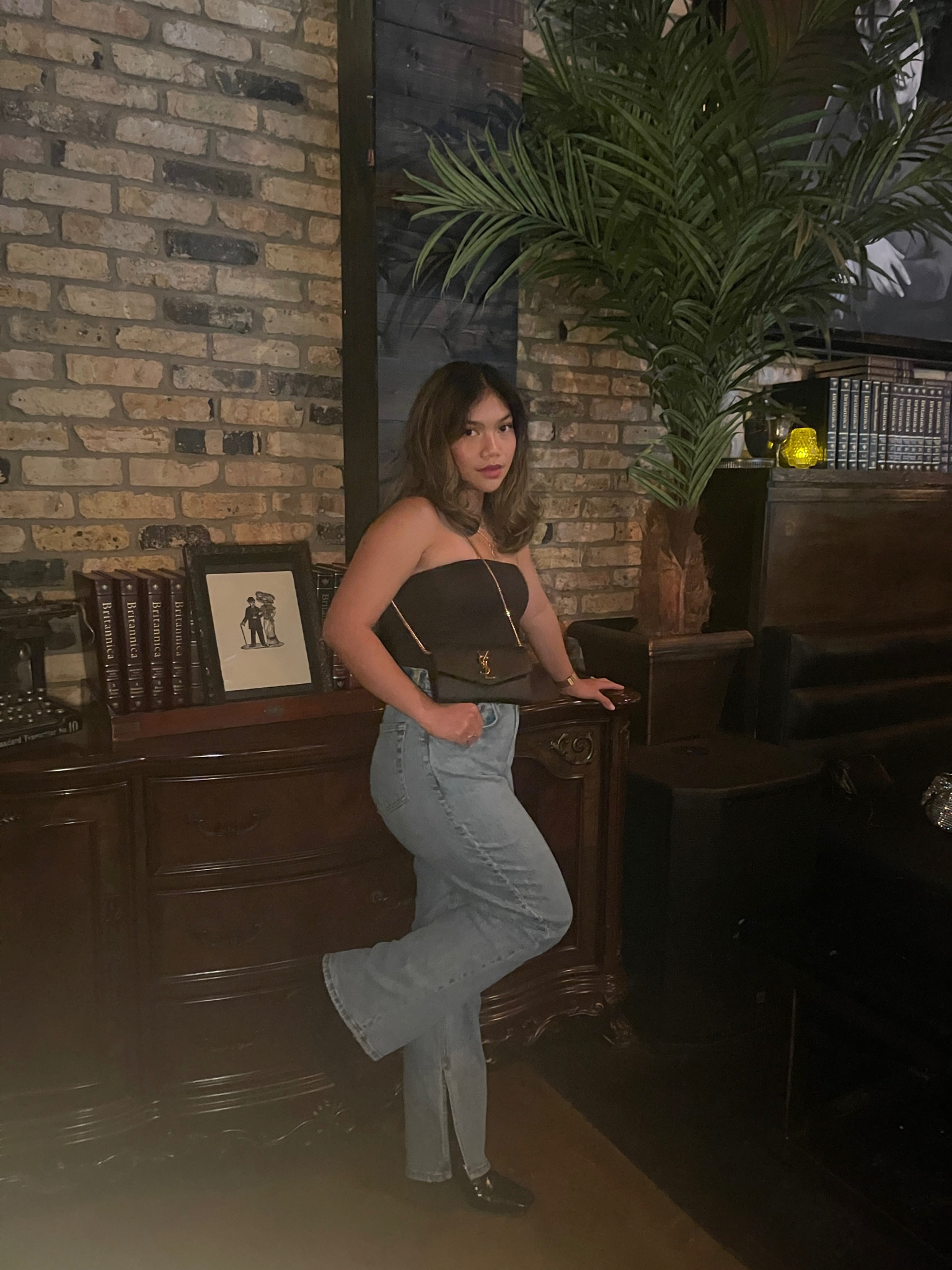 Abercrombie relaxed jeans 

#LTKSeasonal #LTKunder50 #LTKcurves