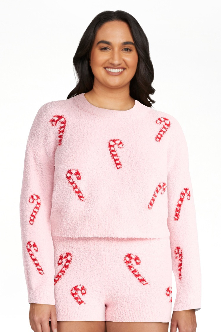 No Boundaries Christmas Plush Sweater and Shorts Set, 2-Piece, Women’s | Walmart (US)