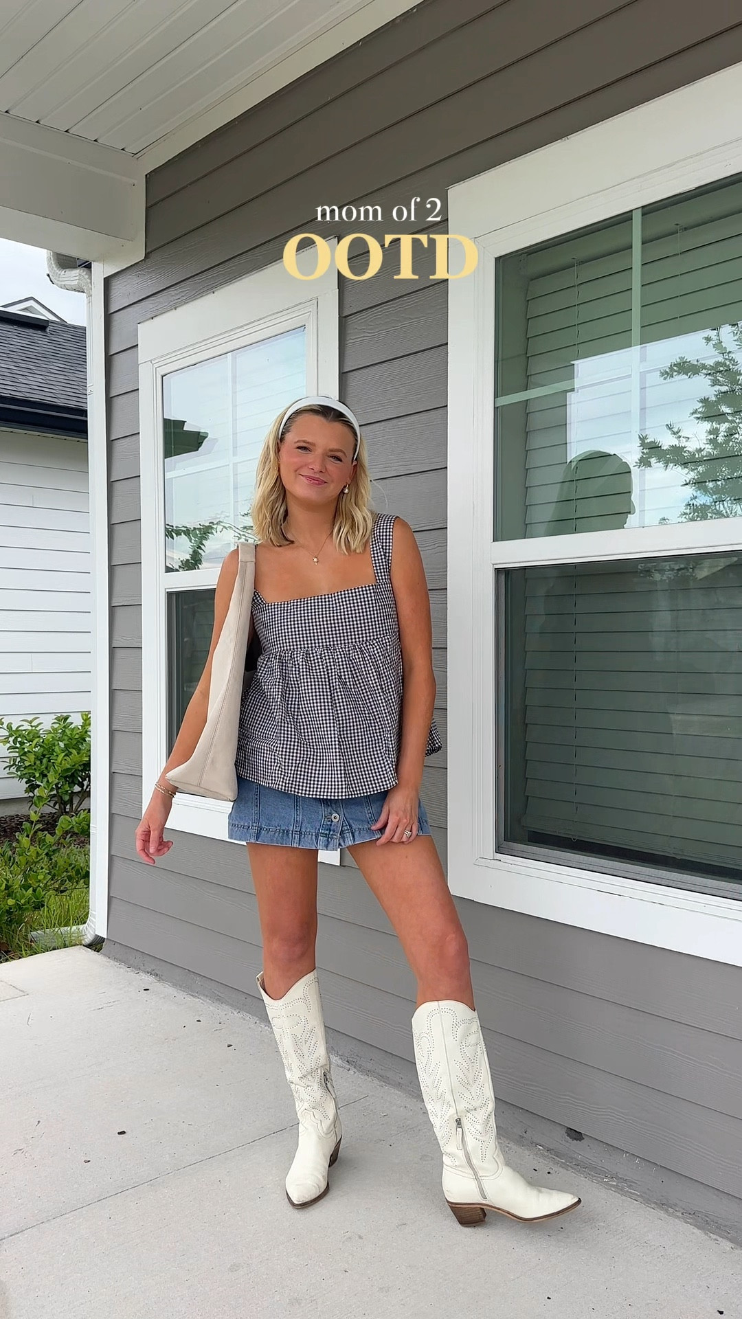 fall OOTD as a mom of 2!🤍🍂

#LTKSeasonal #LTKFallSale #LTKStyleTip