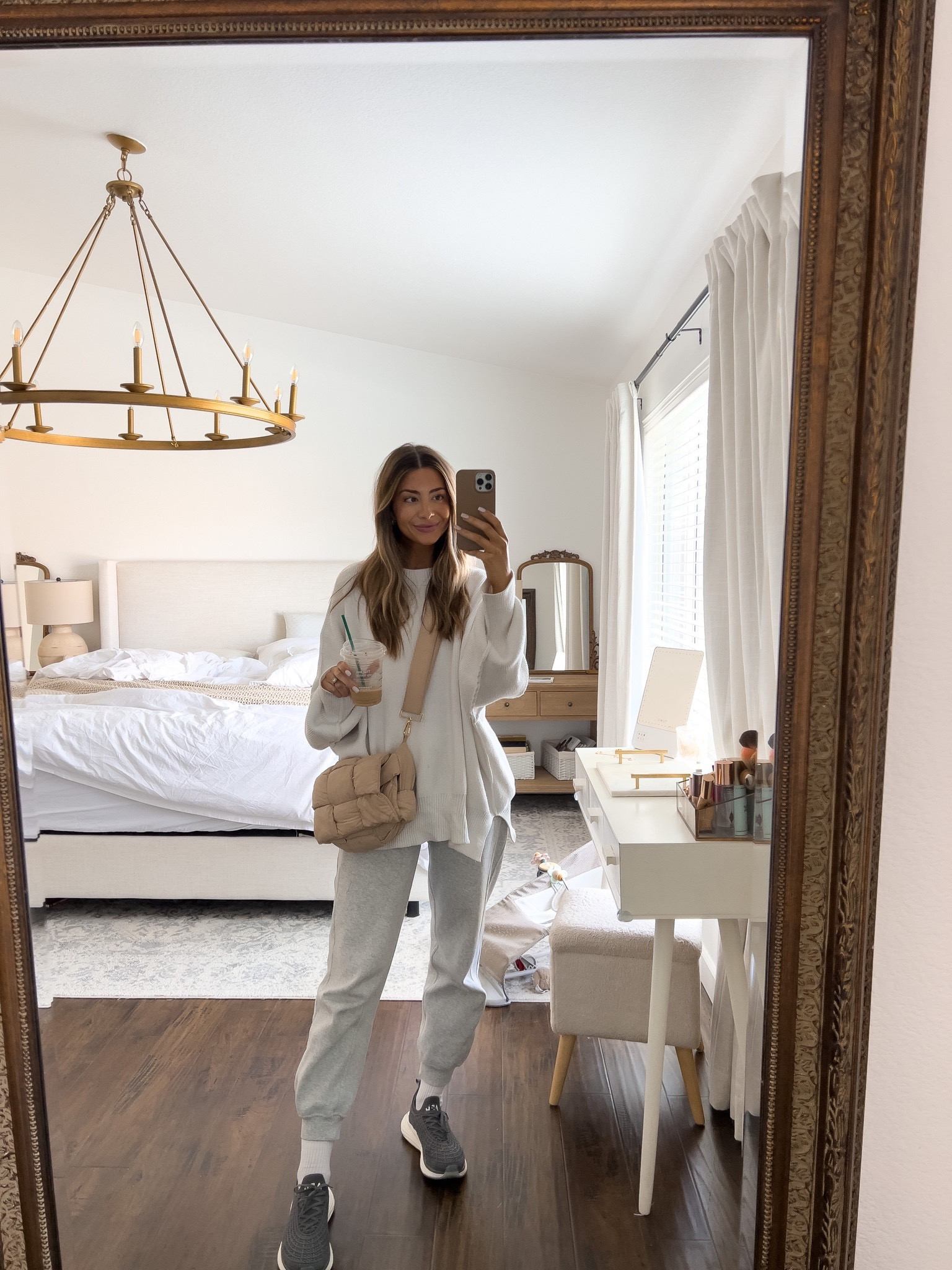 Small in sweater and 4 in sweatpants! LOVE both! 