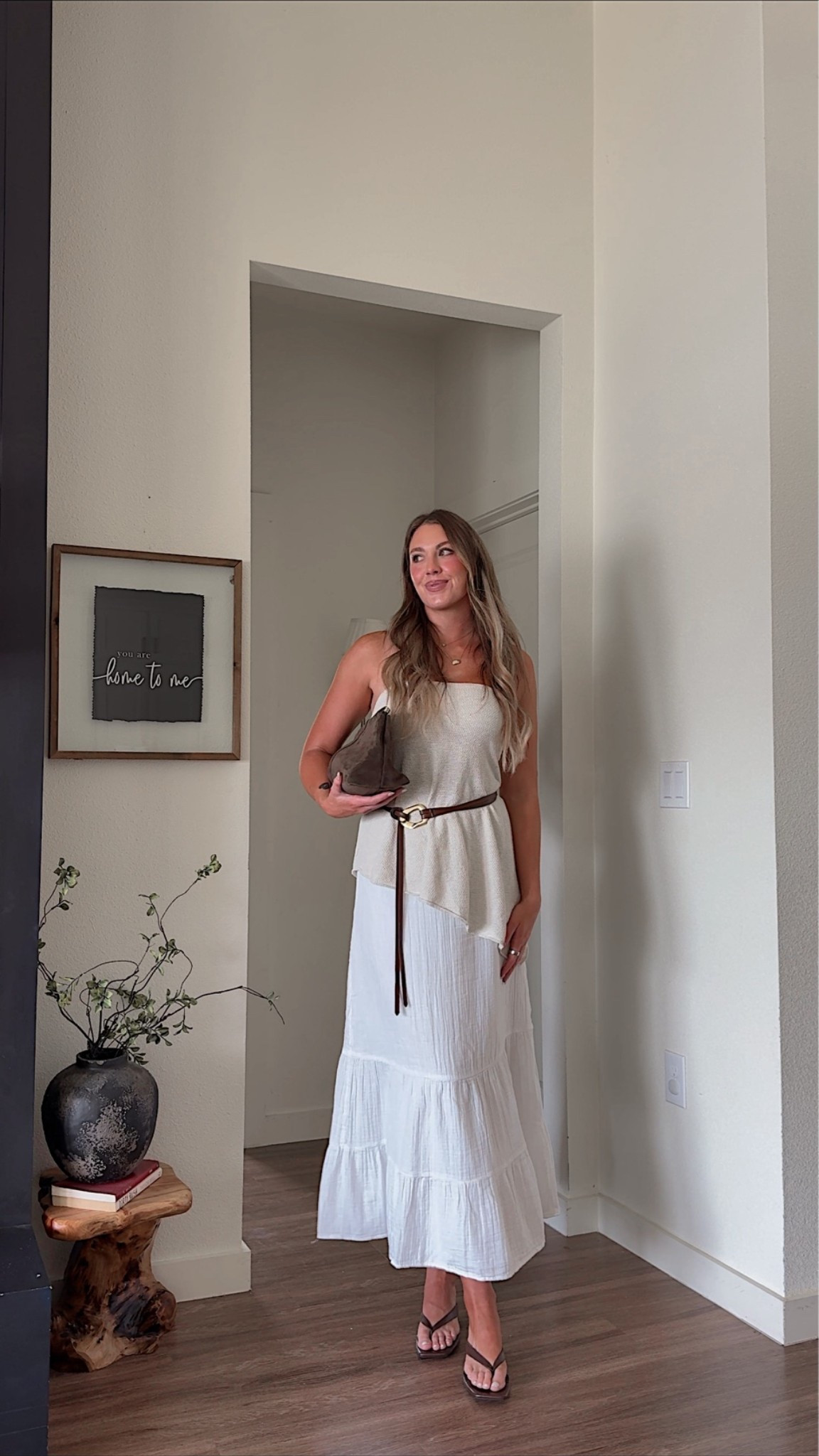 Styling a white maxi skirt! Outfit inspo for resort vacation, brunch & more! I’m 510 wearing a small tall in the maxi skirt and a small tube top
￼