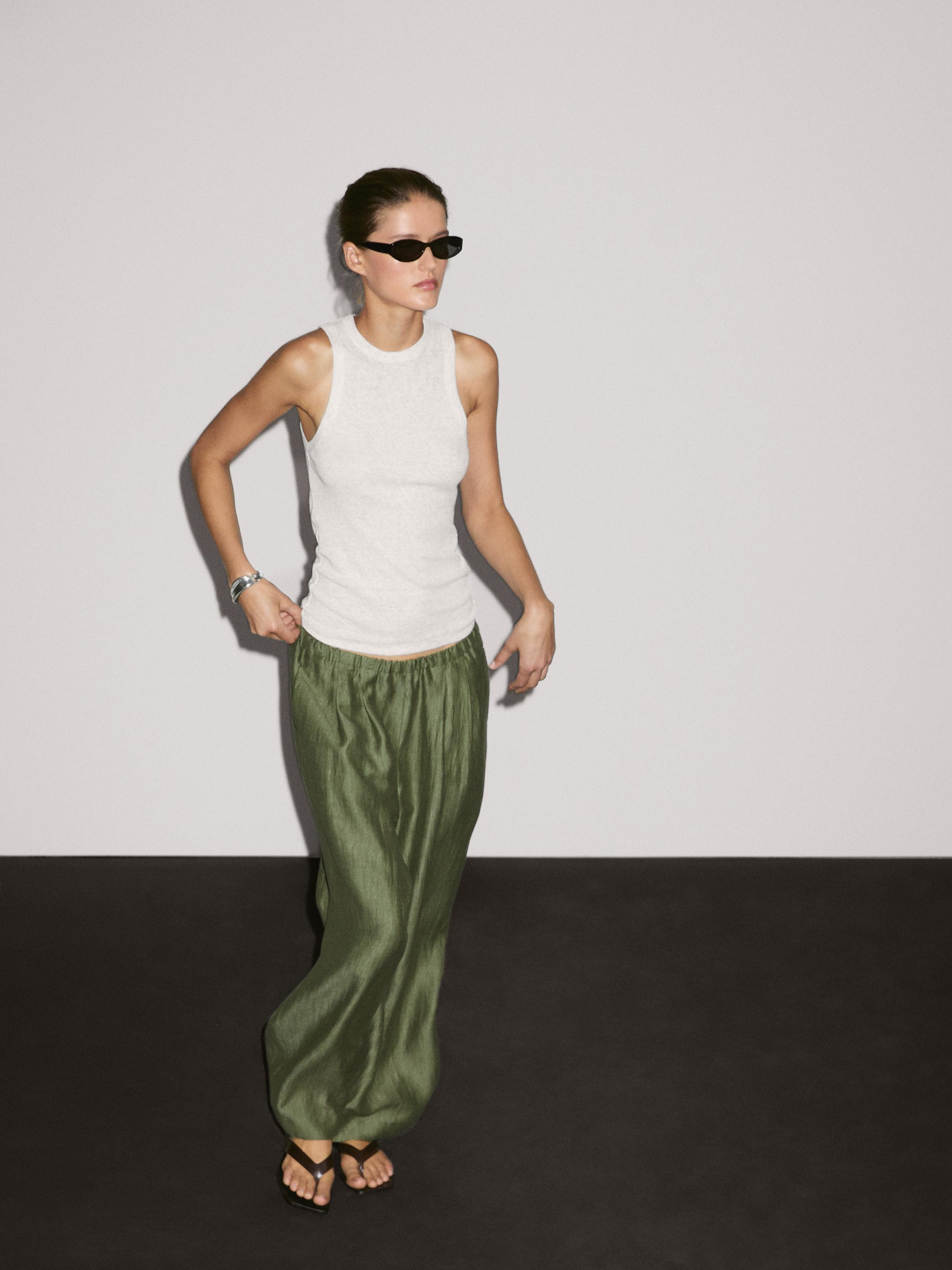 Straight fit flowing linen blend trousers | Massimo Dutti UK