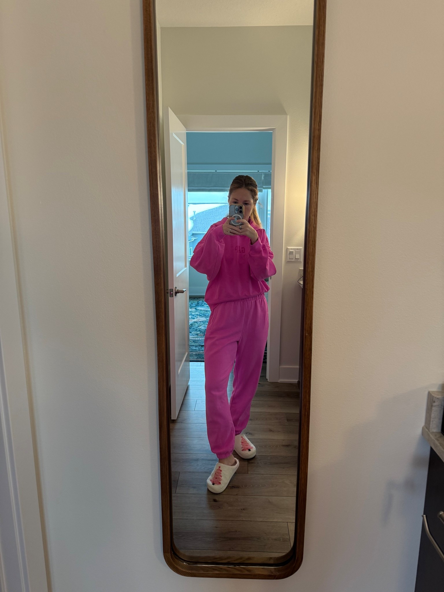 Comfy matching set for the win 👏🏼

#LTKFindsUnder50 #LTKmomlife #LTKootd