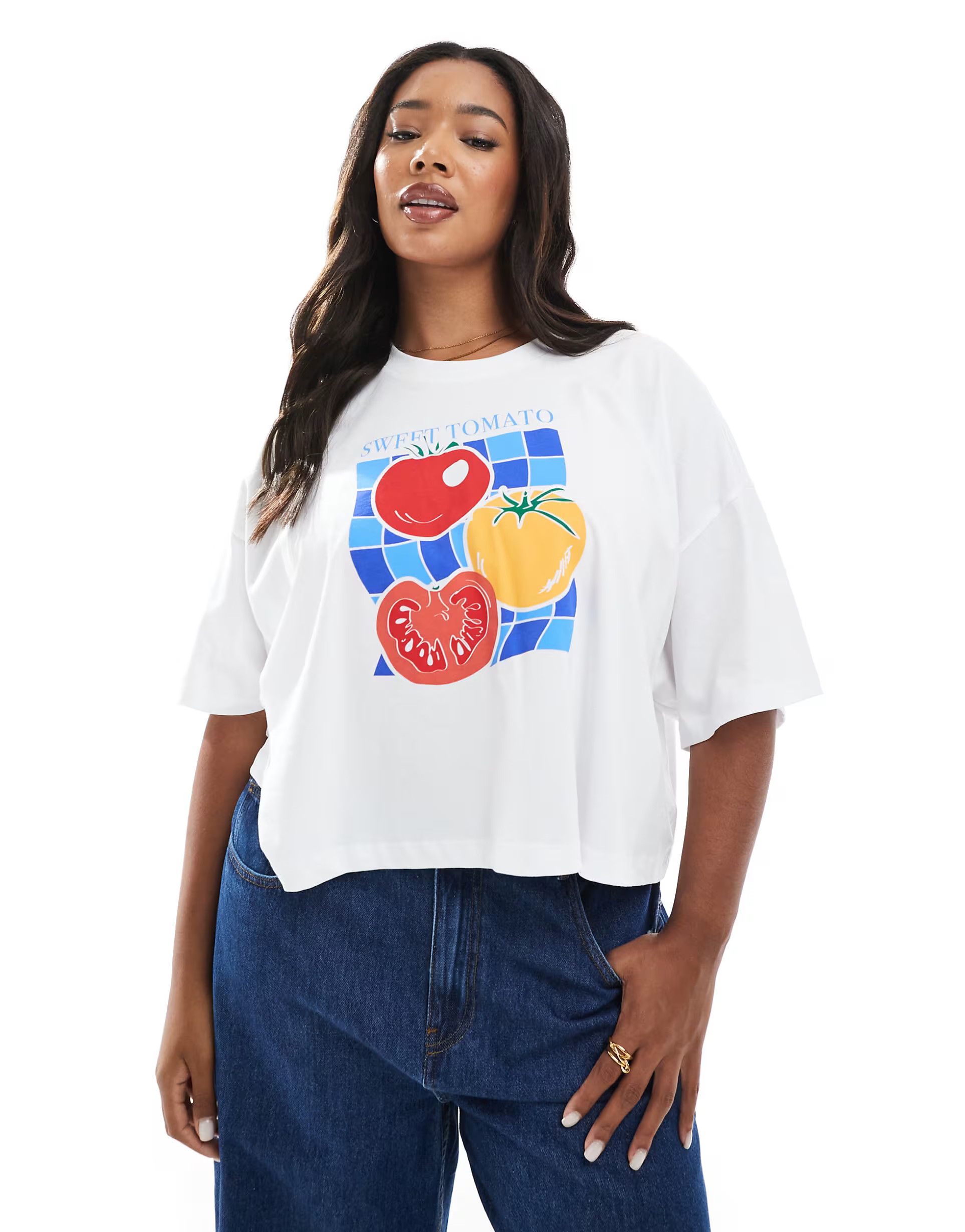 ONLY Curve tomato crop t-shirt in white | ASOS | ASOS (Global)