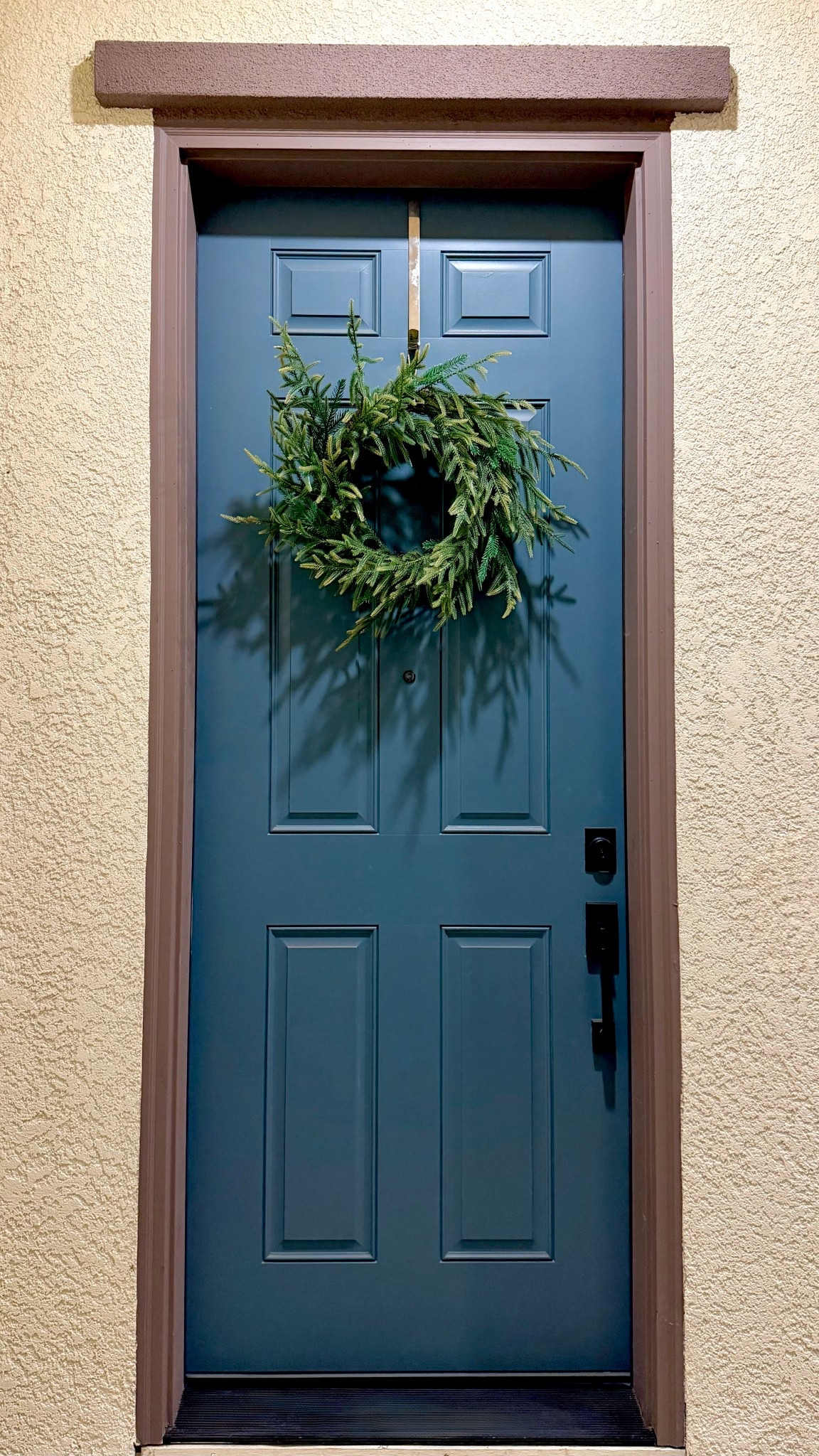 The most perfect wreath

#LTKFindsUnder50 #LTKHoliday #LTKSeasonal