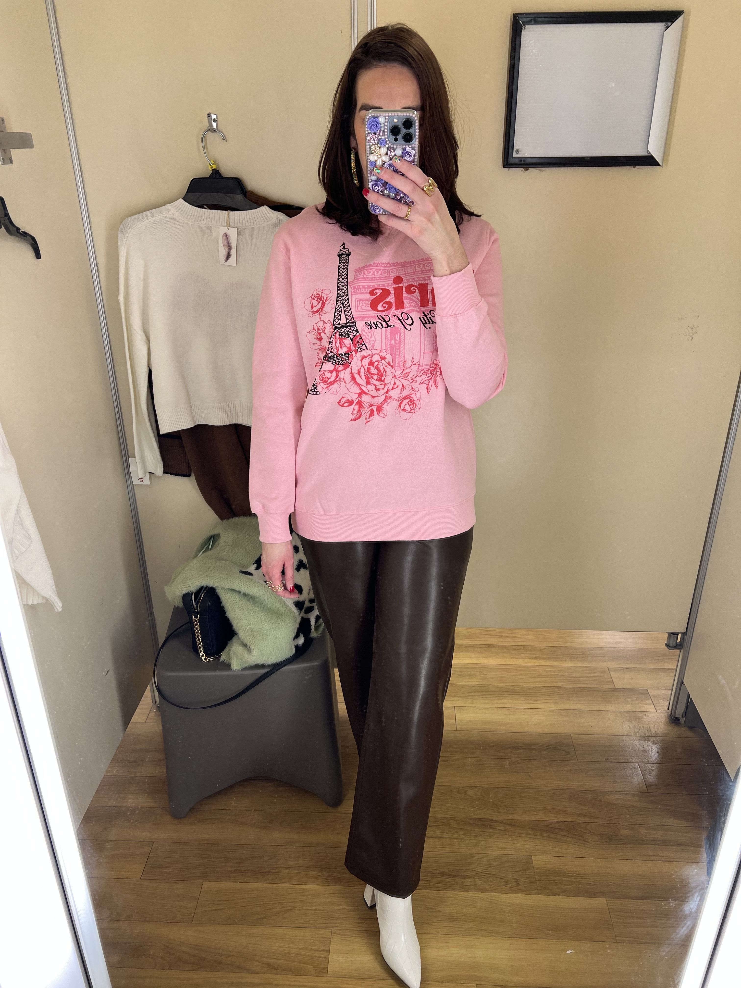 Pink Paris sweatshirt (extra small). Dark brown leather straight leg pants (27). White boots (8.5). #pinksweatshirt #sweatshirt #parissweatshirt #darkbrownpants #leatherpants #pants #straightlegpants #whiteboots #boots #valentinesoutfit
Valentine’s Outfit 

#LTKSeasonal #LTKFindsUnder100 #LTKStyleTip