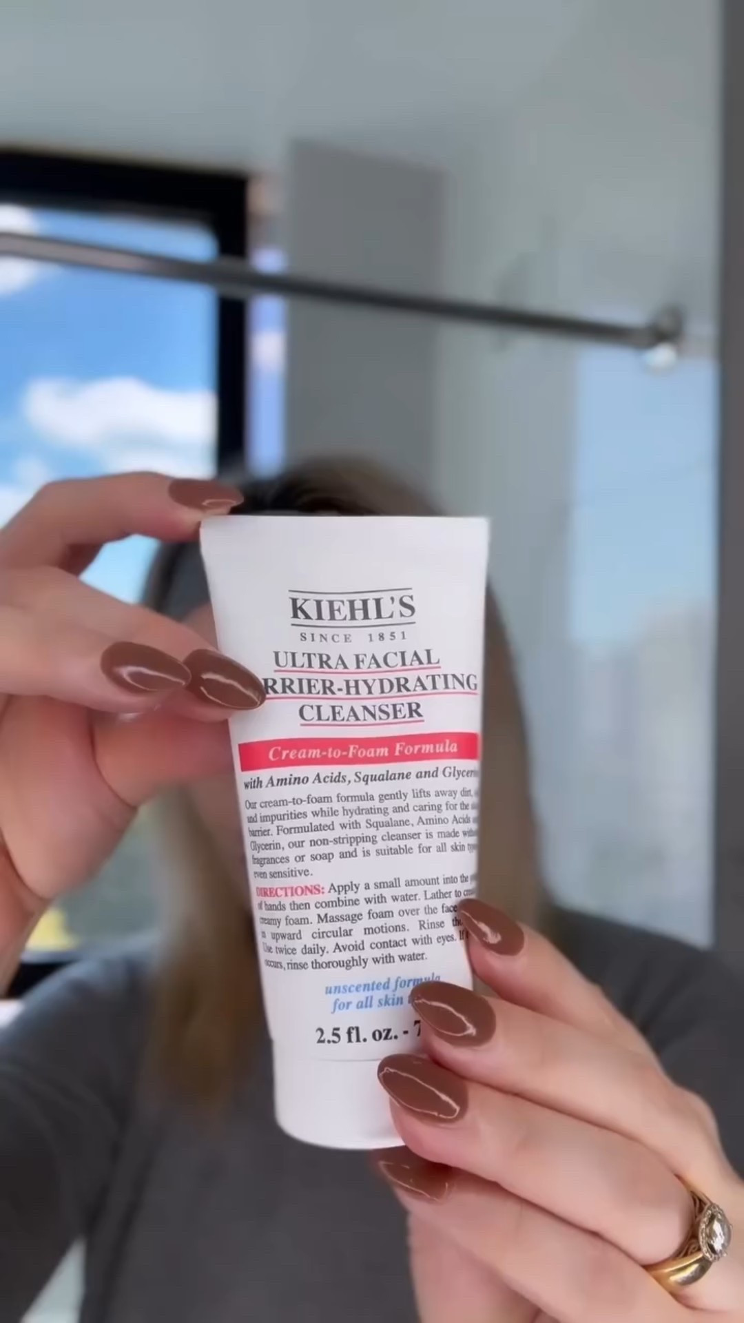 Self care Wednesday by @kiehls @kiehlsnyc 🤍 Type: KIEHLS in the comments and I will send you the direct link to these products that you can find at @sephora sale. #kiehls #giftedbykiehls