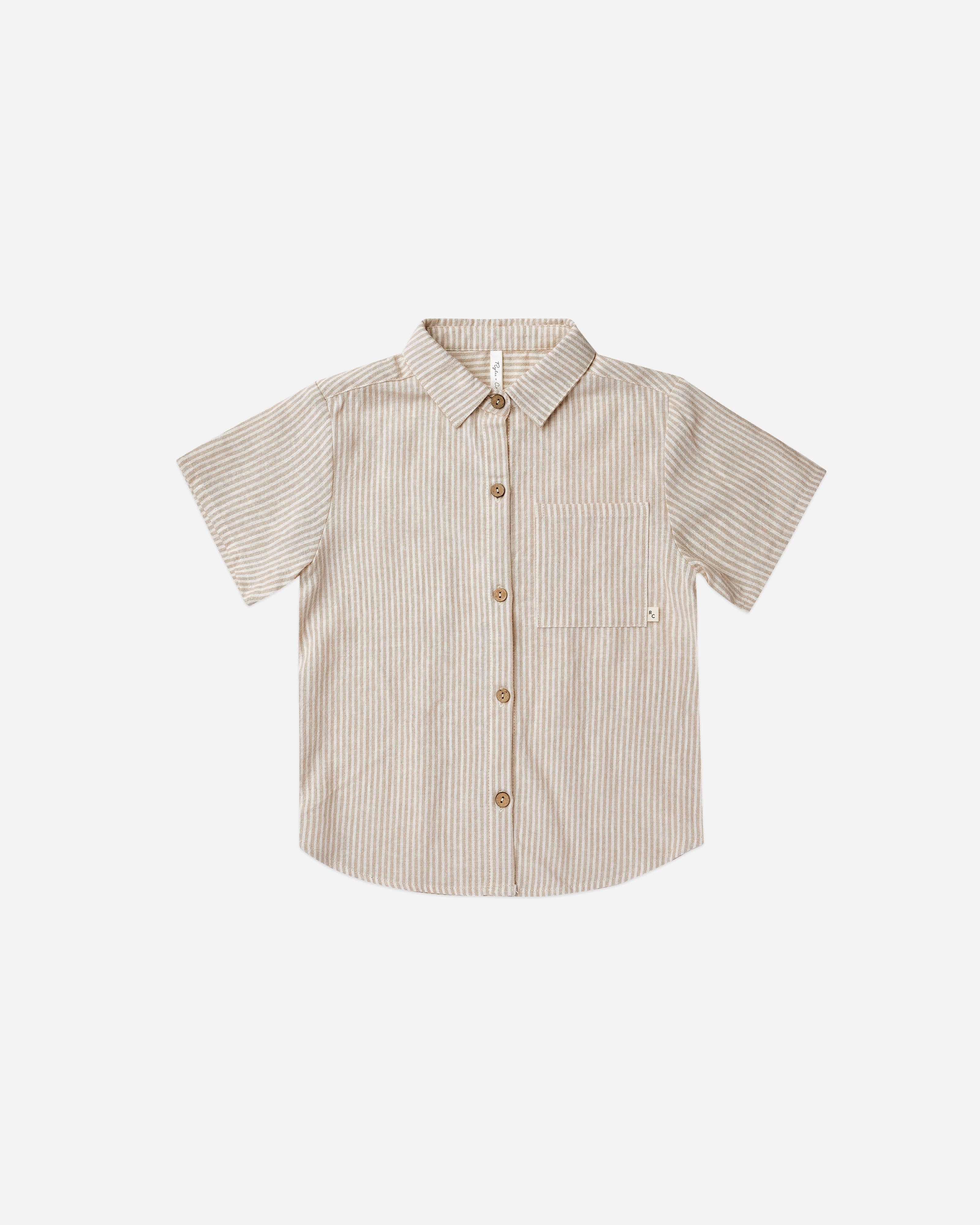 Collared Short Sleeve Shirt || Sand Stripe | Rylee + Cru