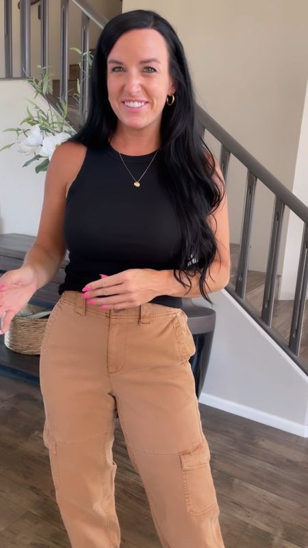 Found these ankle cargo pants— they come in this camel color, a stone, and black. I think they’ll look so cute paired with a black tank top and sandals or a white tshirt and sneakers for teaching in August! Fits TTS— I got my normal size S.

• cargo pants • old navy • teacher outfit •



#LTKSeasonal #LTKunder50 #LTKsalealert