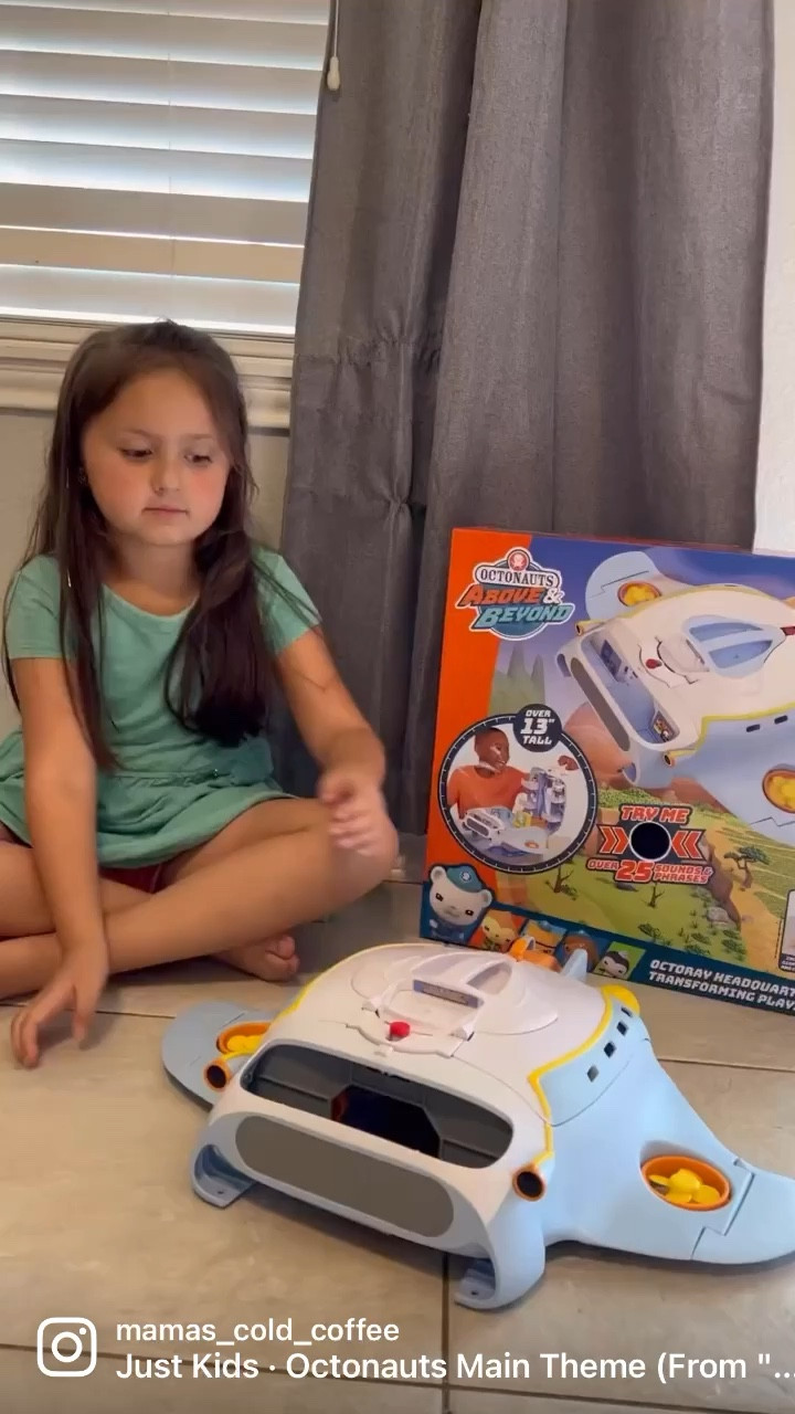 Octonauts Above & Beyond, Octoray 13 inch Transforming Playset

#LTKHoliday #LTKkids #LTKGiftGuide