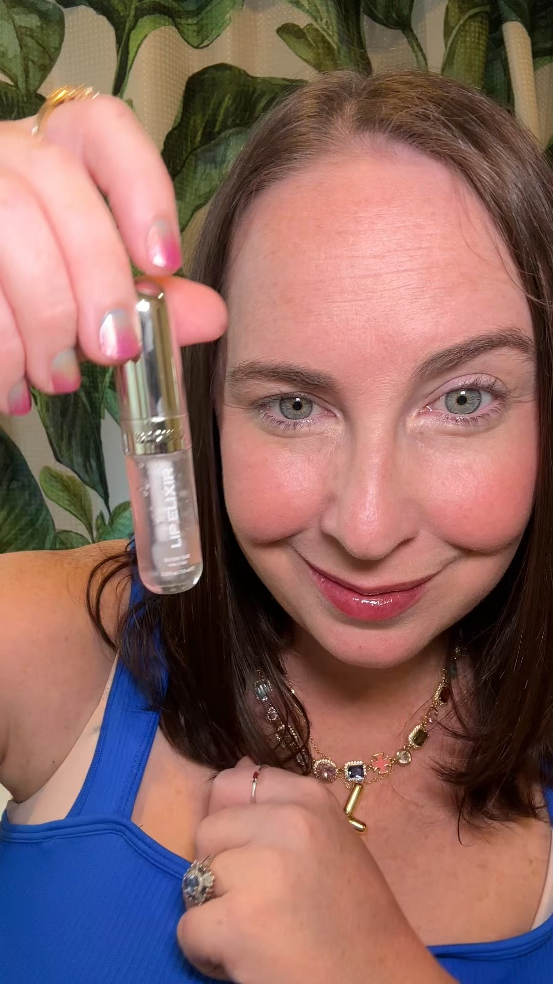 The clear gloss Lip Elixir gives so much shine. It’s by Sacheu Beauty! 

#LTKBeauty