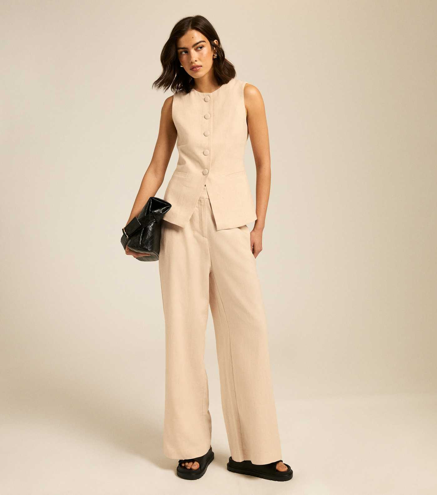 Cream Crew Neck Linen Blend Waistcoat | New Look | New Look (UK)