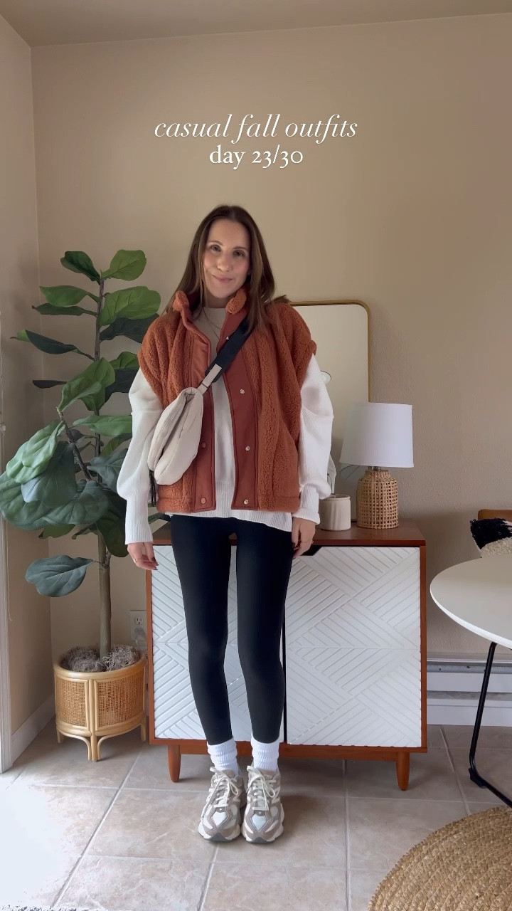Casual fall outfits 23/30🍂
Wearing some version of this combo until further notice.

SIZING
Vest - small
sweater - xs
Leggings - 2 

Casual fall outfit | vest outfit | free people | new balance | 30 days of outfits | fall style | easy st tunic | look for less



#LTKstyletip #LTKSeasonal #LTKshoecrush