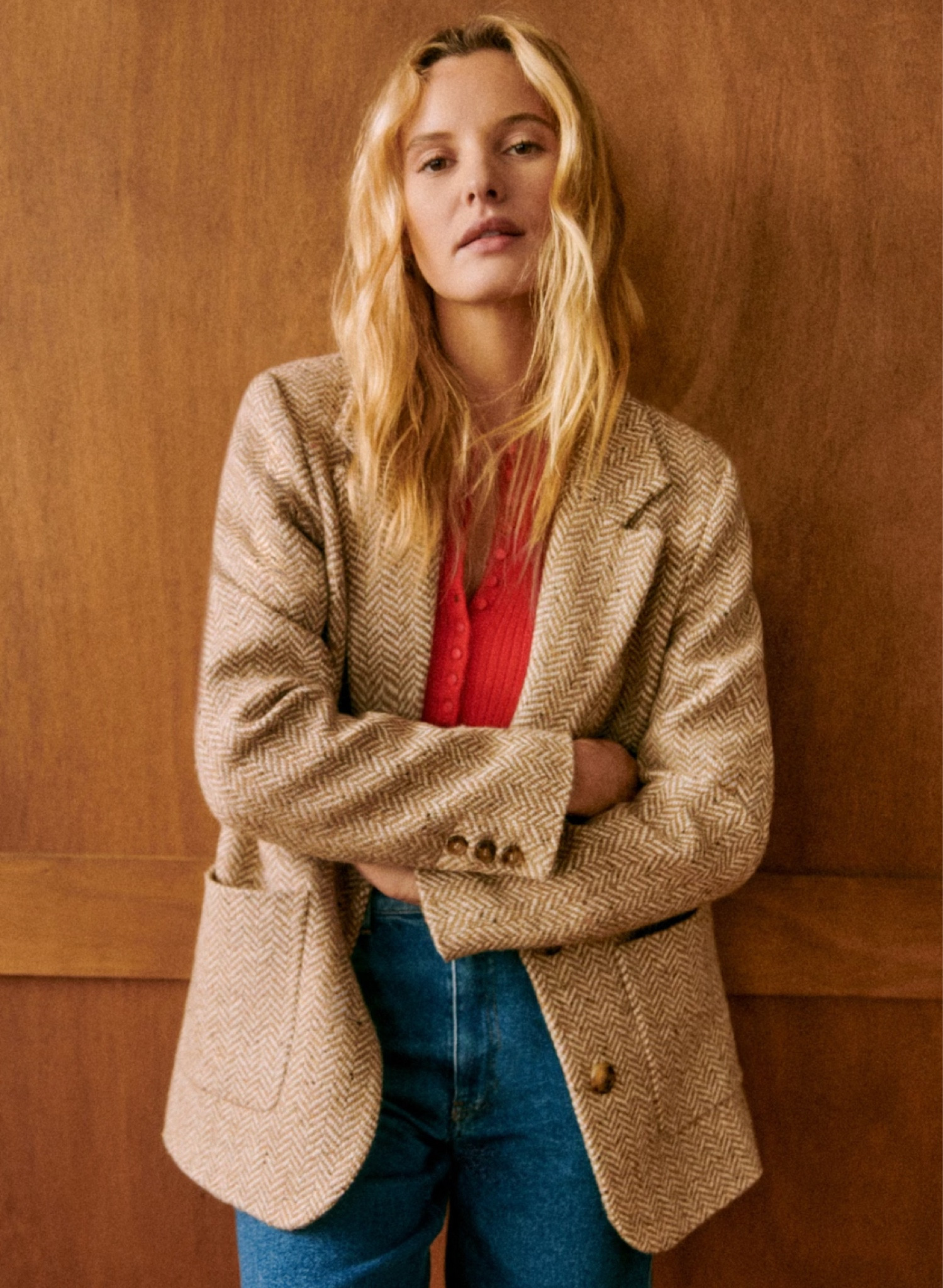Sézane Jack Jacket 🧥🥰

You know how you want to buy something from Sézane and it’s sold out? Come spring this will be the story with this herringbone blazer. 

#LTKSeasonal #LTKWorkwear #LTKStyleTip