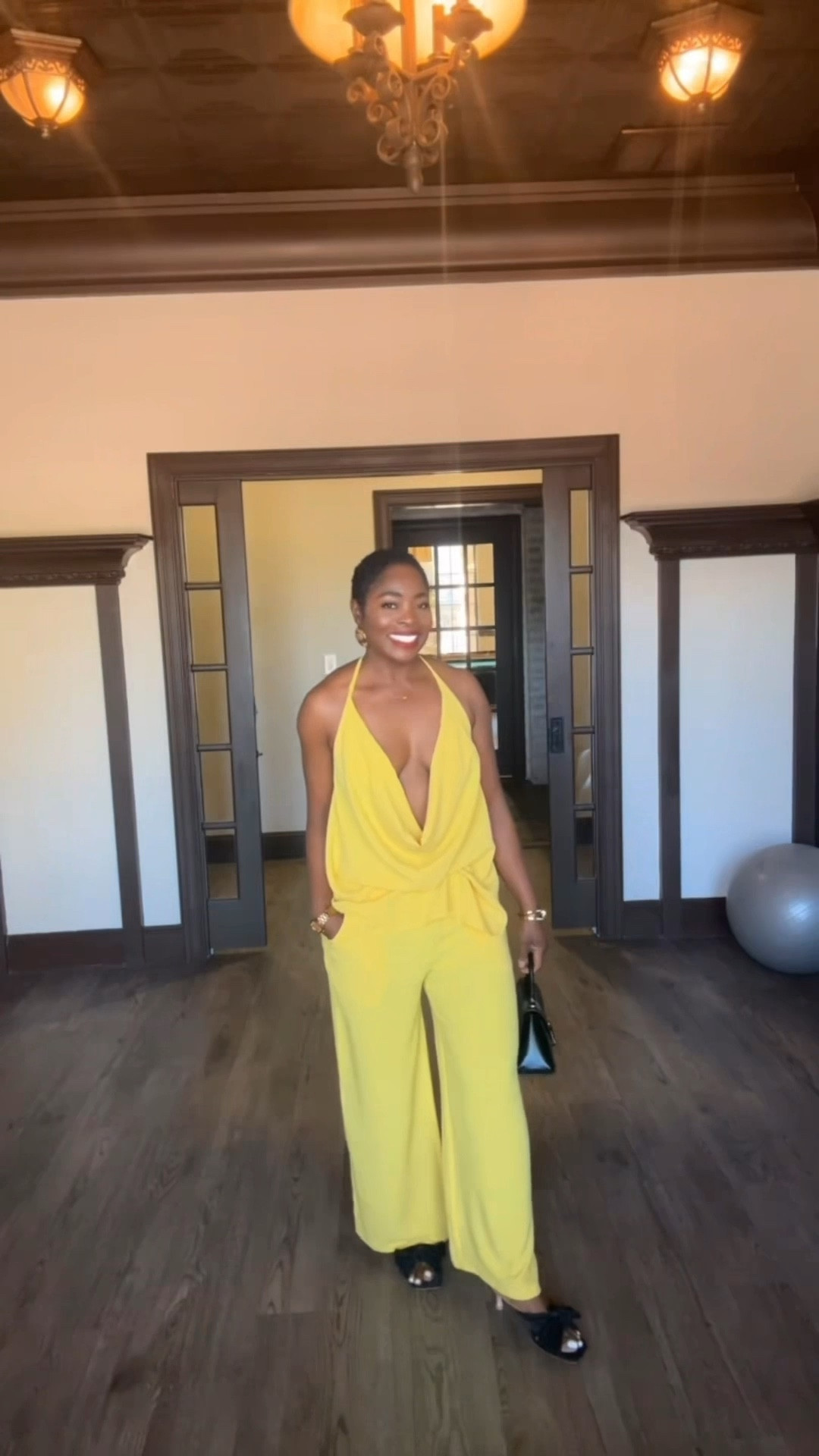 4 outfits for when you don’t know what to wear 👀

these are my go-to spring outfit ideas when I need something easy, effortless, and still put together

from casual everyday outfits to more elevated looks, these are pieces you can wear on repeat and style multiple ways

✔️ easy outfit ideas that always work
✔️ effortless, throw-on-and-go looks
✔️ simple pieces styled to look elevated
✔️ perfect for spring outfits, brunch, and everyday wear

if you’ve been searching for what to wear, spring outfit inspiration, or easy everyday outfits, this is it

everything is linked so you can recreate each look

⚡️ these pieces are selling fast right now—don’t wait on your favorite
⚡️ some sizes are already going
🛍 shop now before they’re gone
💾 save this so you always have outfit ideas ready

follow for more effortless, elevated outfits that actually make getting dressed easier 🤍

#LTKWedding #LTKSeasonal #LTKOver40