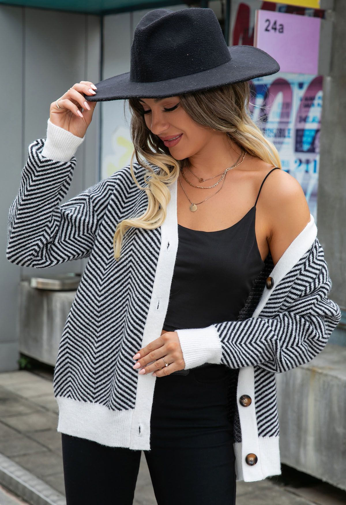 Zigzag Stripe Pattern Buttoned Knit Cardigan in Black | Chicwish