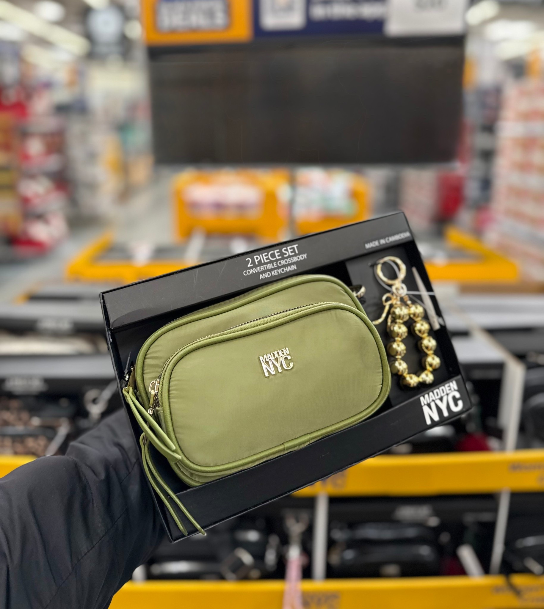 Steve Madden bags are down to only $10! These would make great gifts.

#LTKGiftGuide #LTKFindsUnder50