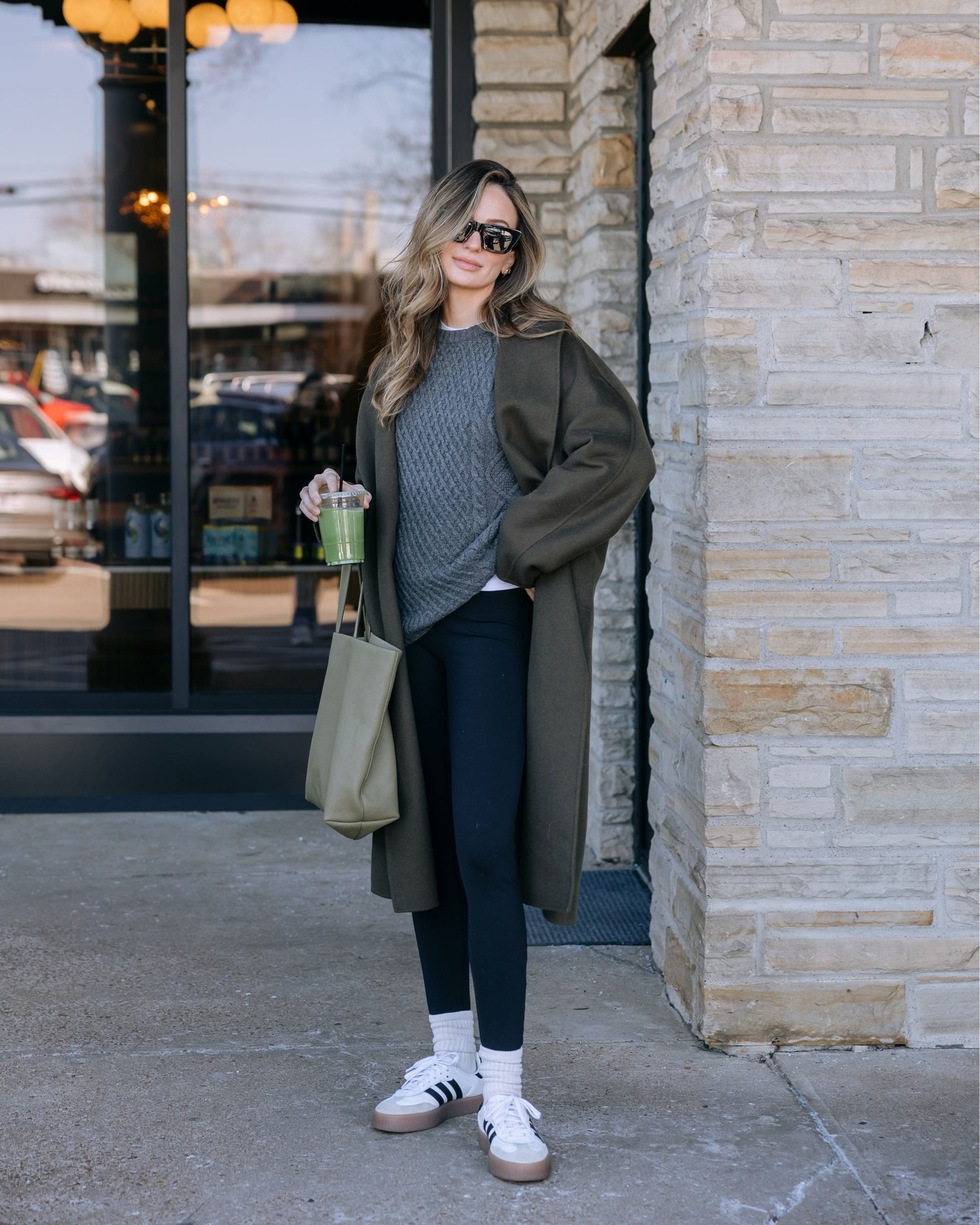 I’ve been living in outfits like this

#LTKStyleTip #LTKActive #LTKItBag