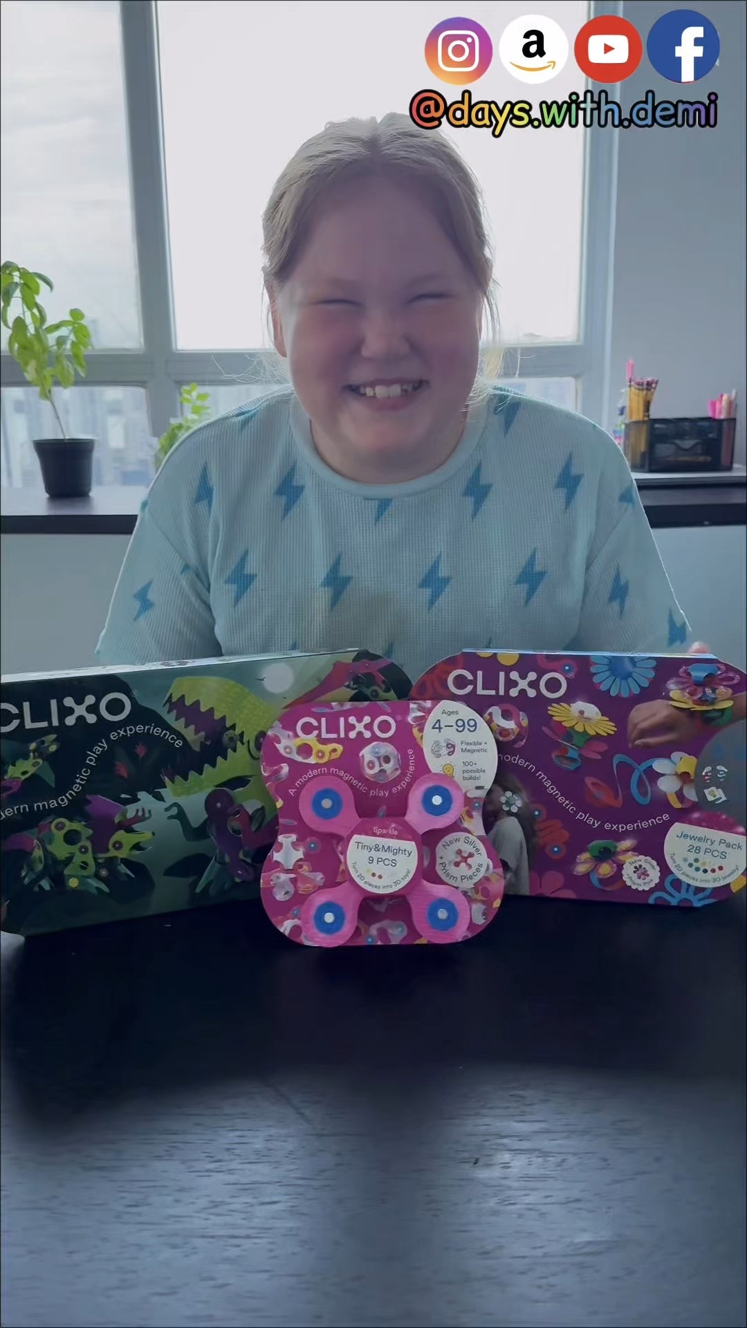 Clixo- the origami inspired magnetic toyy

#LTKGiftGuide #LTKCyberWeek #LTKKids