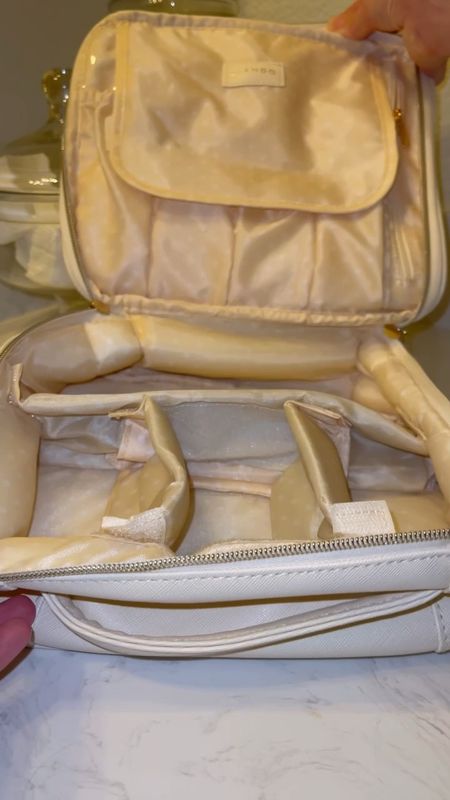 New makeup bag || great for travel! 

Travel bag // makeup bag // cosmetic bag 

#LTKtravel #LTKbeauty #LTKitbag