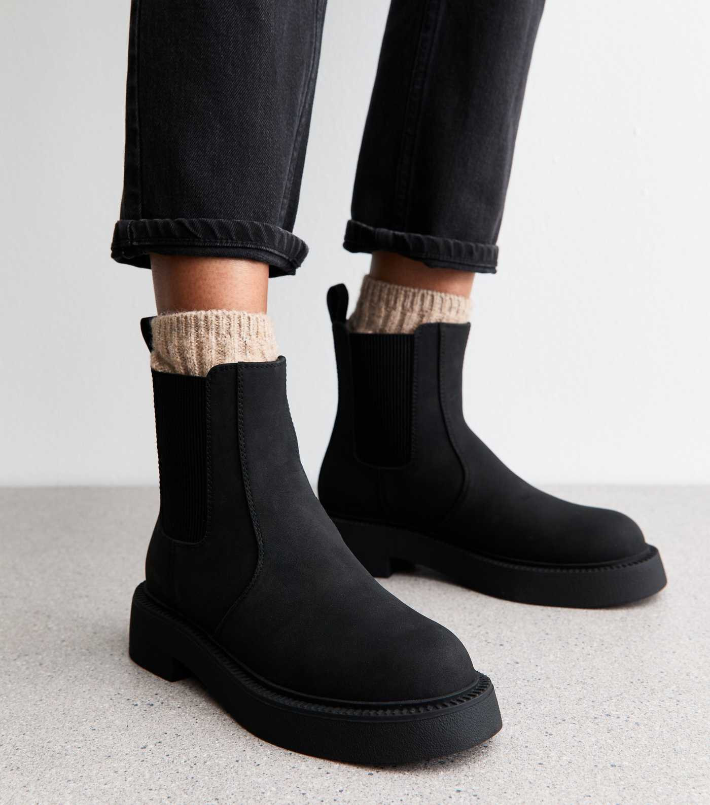 Black Faux Suede Ankle Boots | New Look | New Look (UK)