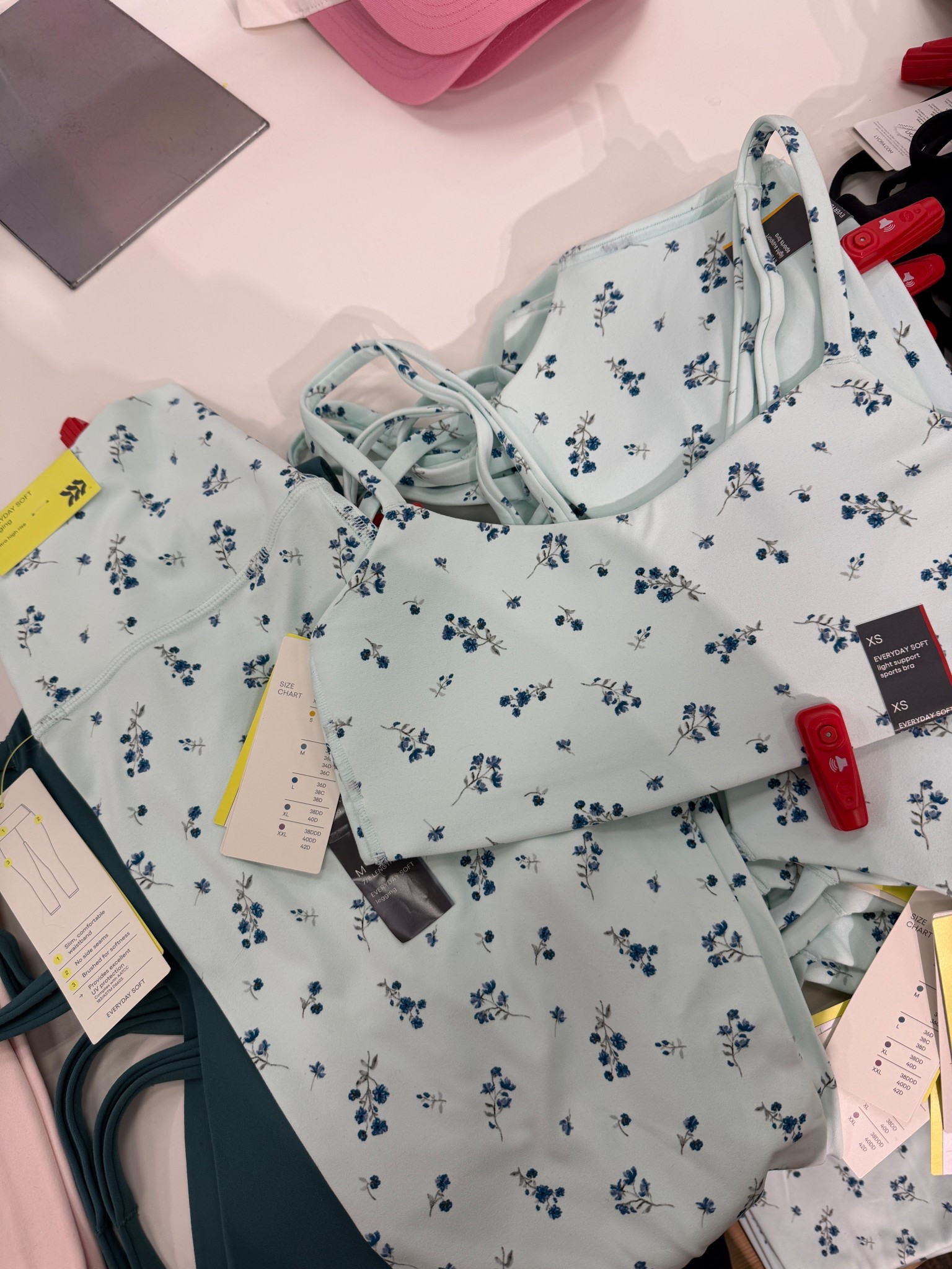 This is the cutest spring print 🥹🫶🏼

#LTKootd #LTKU #LTKActive