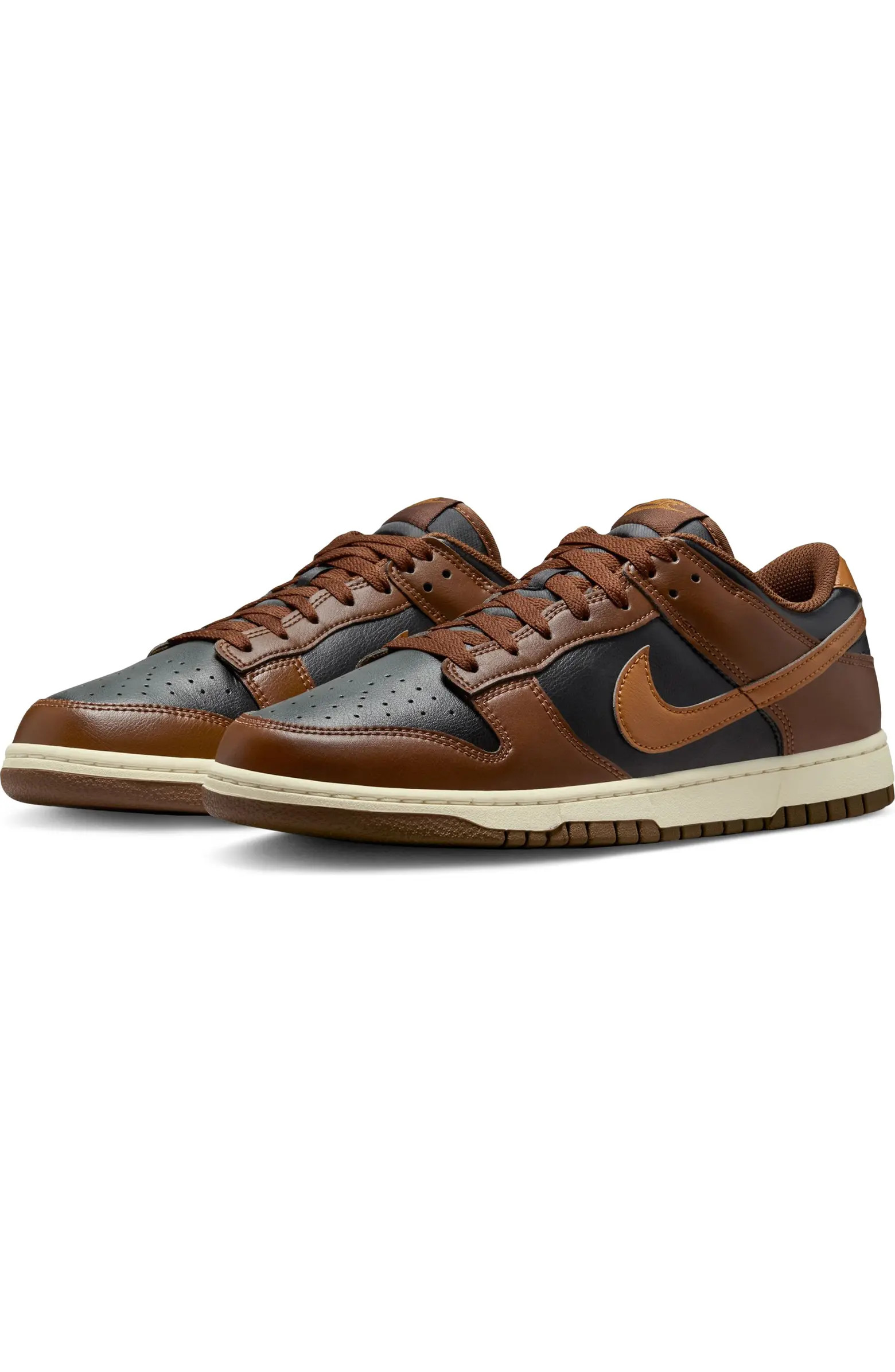 Dunk Low Retro Basketball Sneaker (Men) | Nordstrom