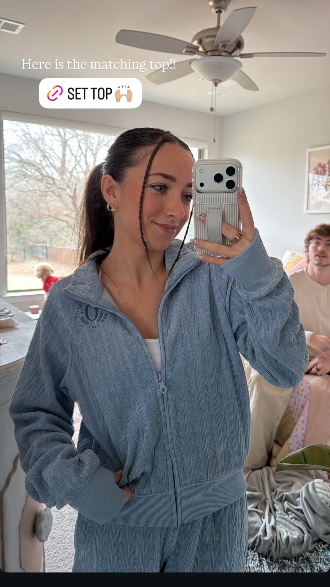 I don’t normally wear zip up’s but I really liked the fabric of this one and the way it felt nostalgic! 

#LTKgrwm #LTKFindsUnder50 #LTKootd