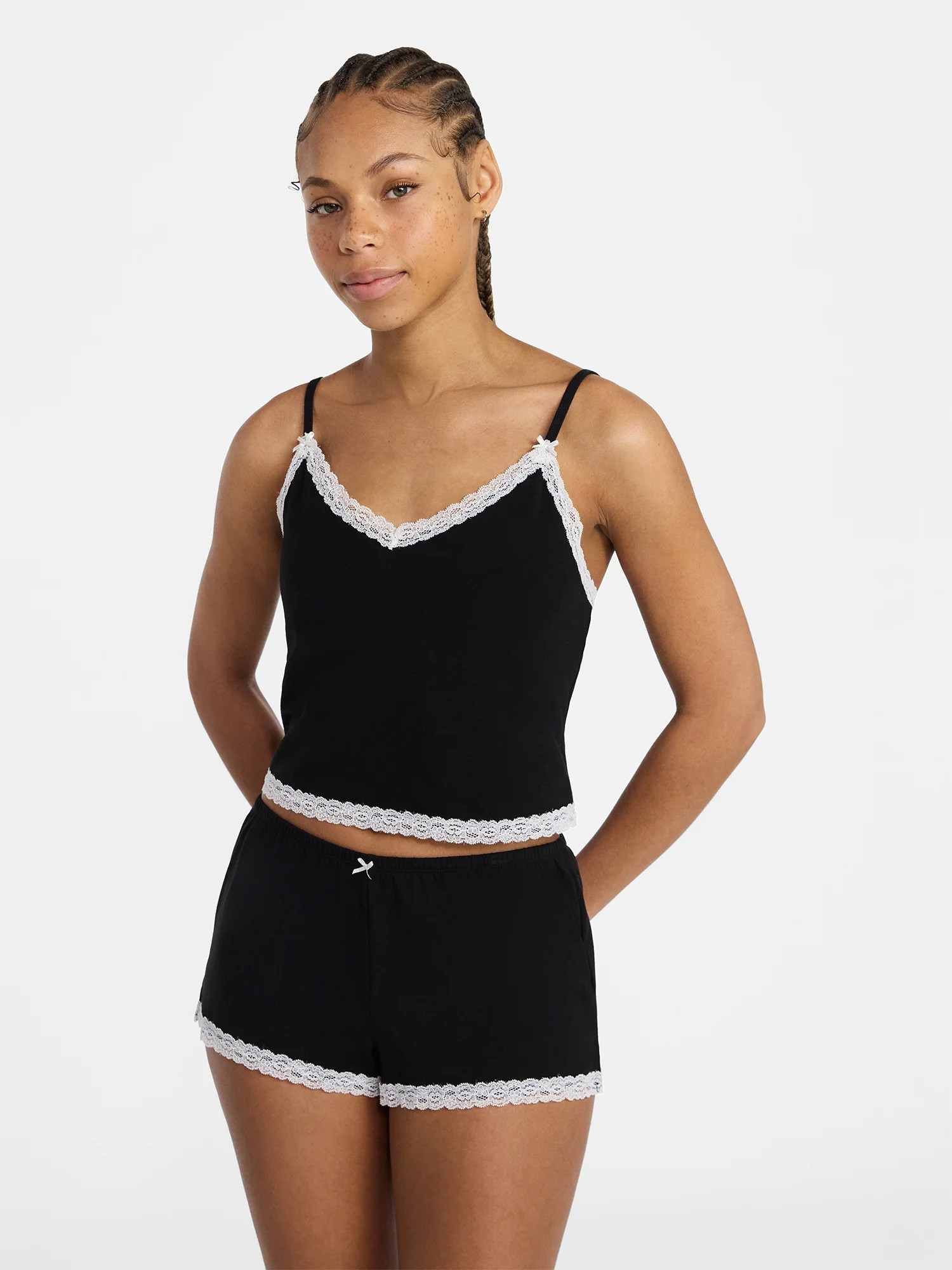 No Boundaries Lace Cami and Shorts Sleep Set, 2-Piece, Women's XXS-3X | Walmart (US)