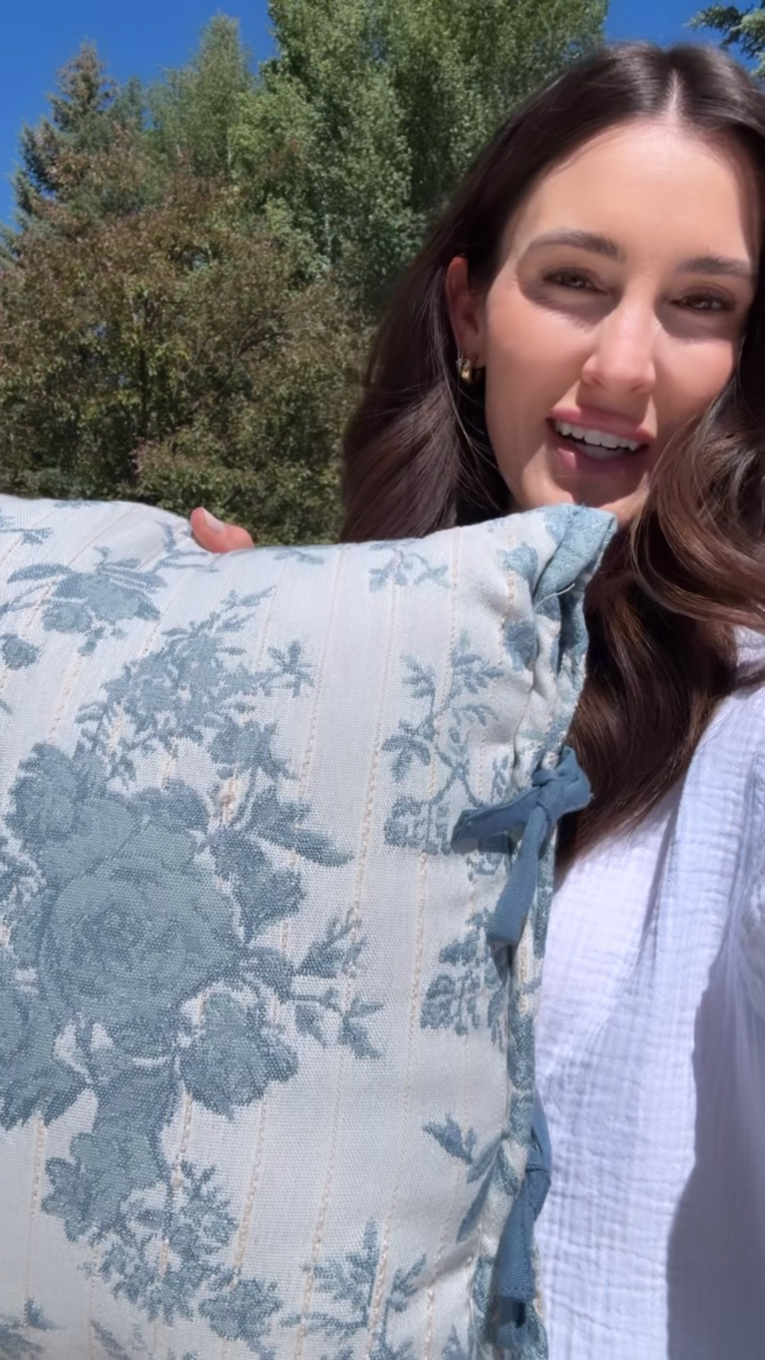 New Target outdoor pillow find! 

Home decor
Patio

#LTKHome