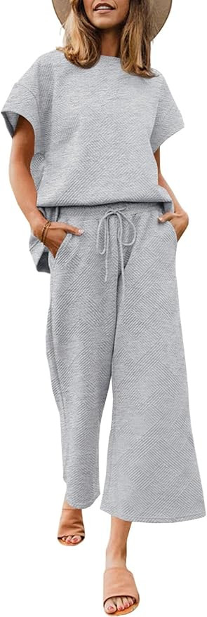 Fazortev Womens 2 Piece Outfits Sweatsuit Short Sleeve Tops and Drawstring Waist Cropped Wide Leg... | Amazon (US)