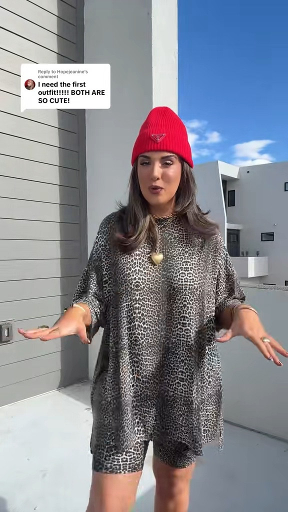 The oversized set you will never want to take off! I’m in the large! Use code DECKER to save $$$!

#LTKgrwm #LTKmomlife #LTKTall