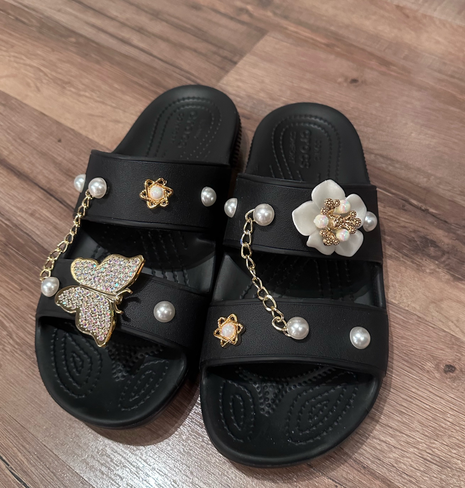 Super cute comfy sandals for everyday, pool, beach & more! I added these cute charms, they’re super customizable and interchangeable.
 I sized up in sandals just in case my feet swell 🤰🏼🤗 I also have the cream sandals & about to bling them out too! 🤭

#LTKswim #LTKstyletip #LTKfindsunder50