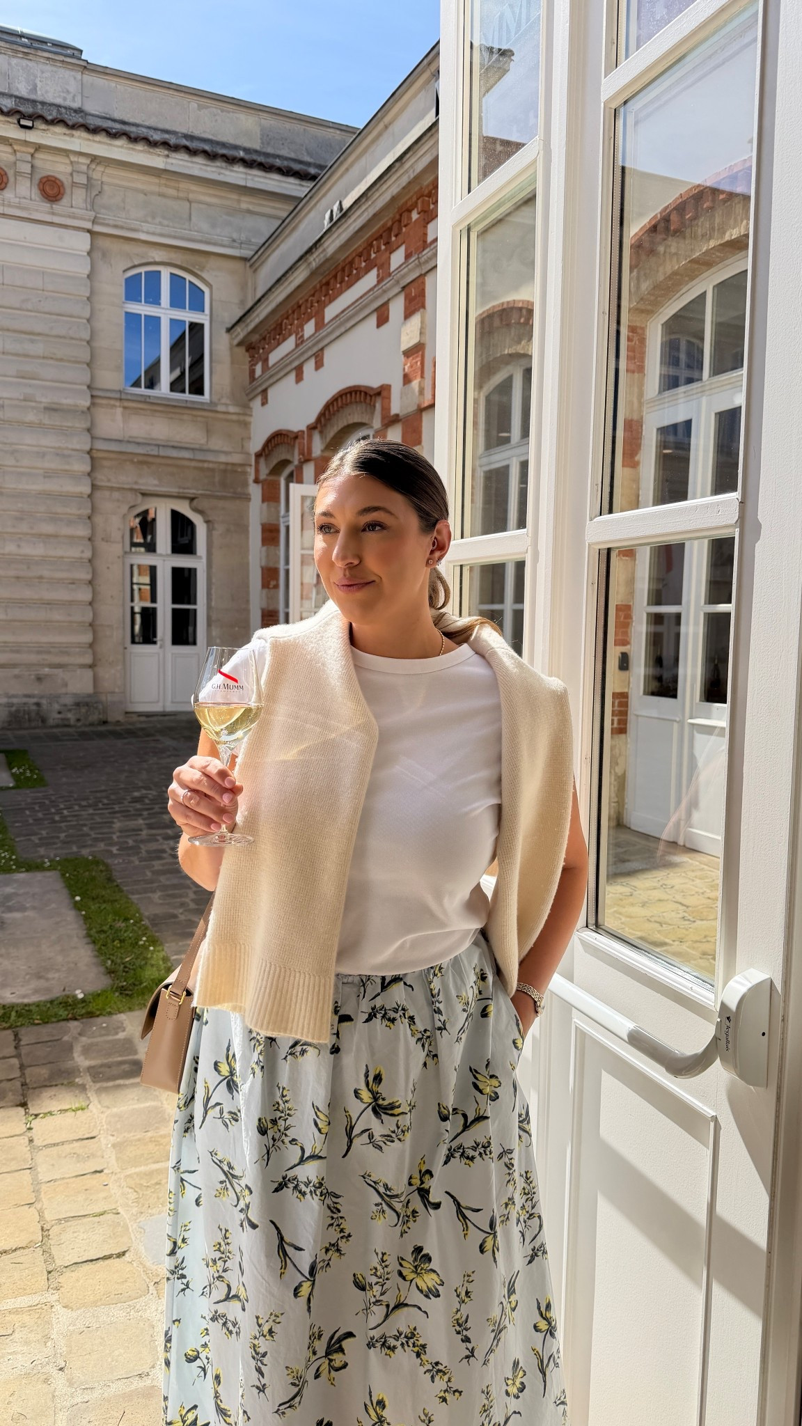 soft layers, paris mood

paris outfit, feminine style, midi skirt outfit, classic chic, european style, neutral layers, timeless outfit

#LTKSeasonal #LTKMidsize #LTKTravel