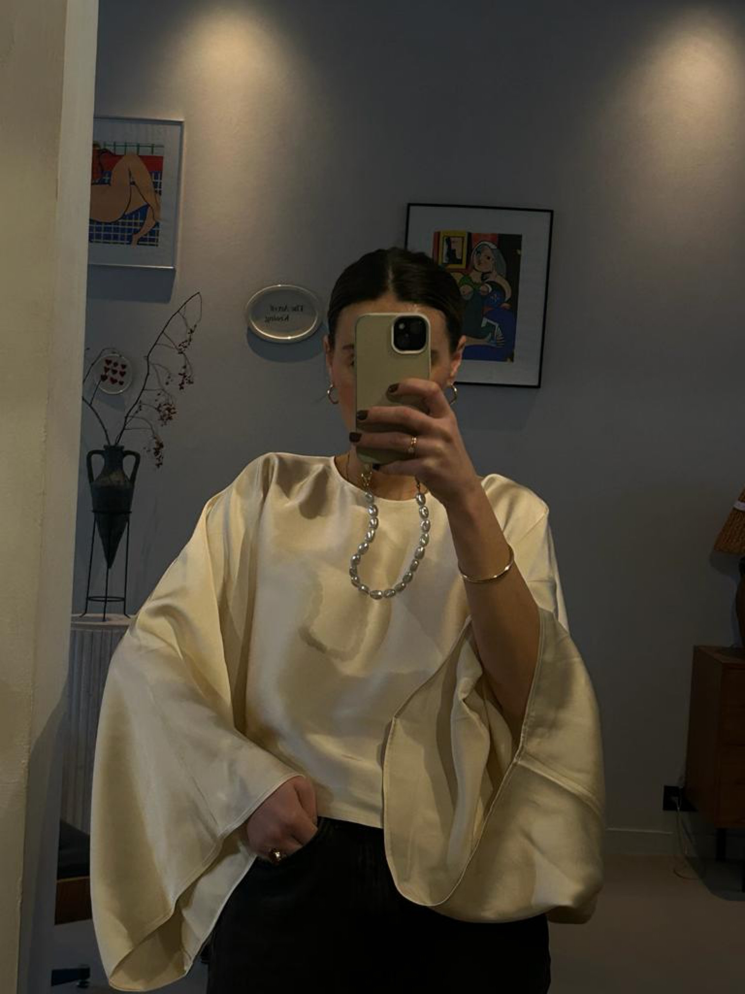 Arket loose top winter fashion holidays christmas new years outfit ateljé phone case and pearl phone cord

#LTKeurope #LTKHoliday #LTKSeasonal