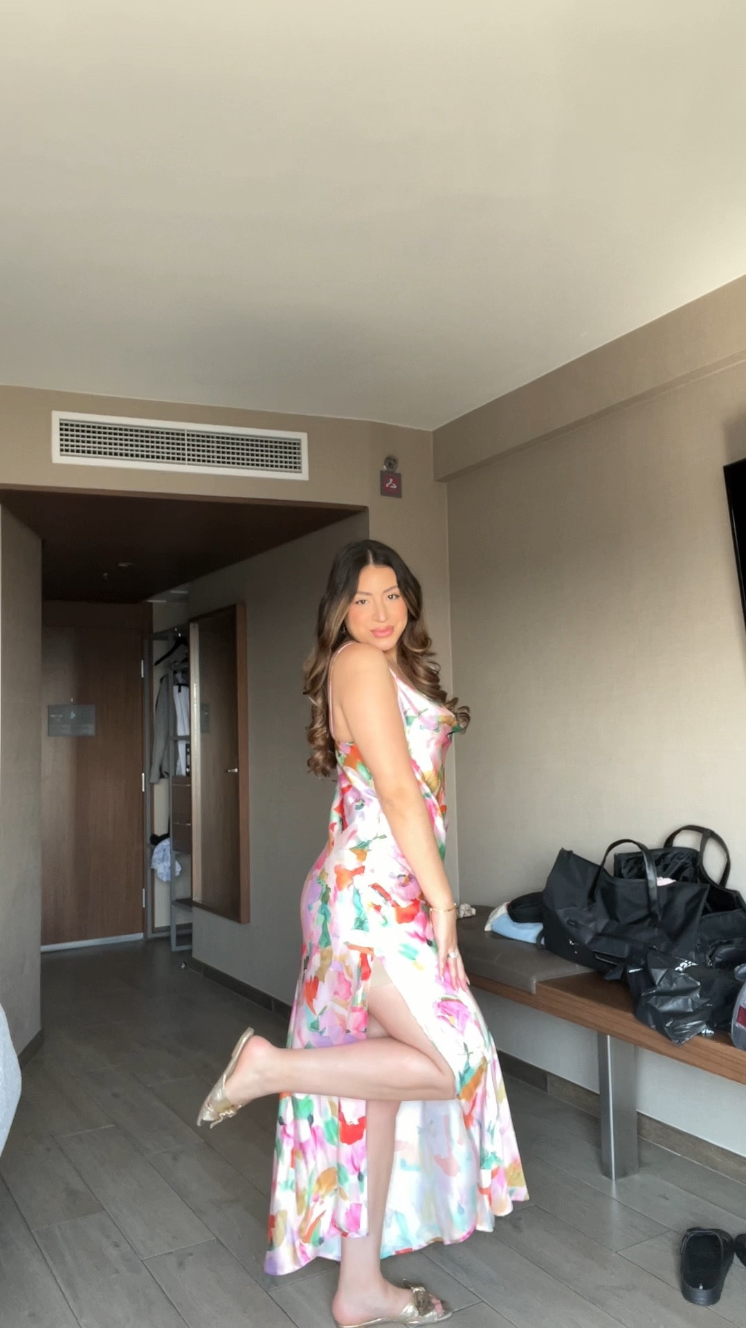 This multicolor dress was perfect for summer and daytime sight seeing. It’s comfortable, light and super cute to wear with sandals or sneakers 

#LTKFindsUnder100 #LTKTravel #LTKParties