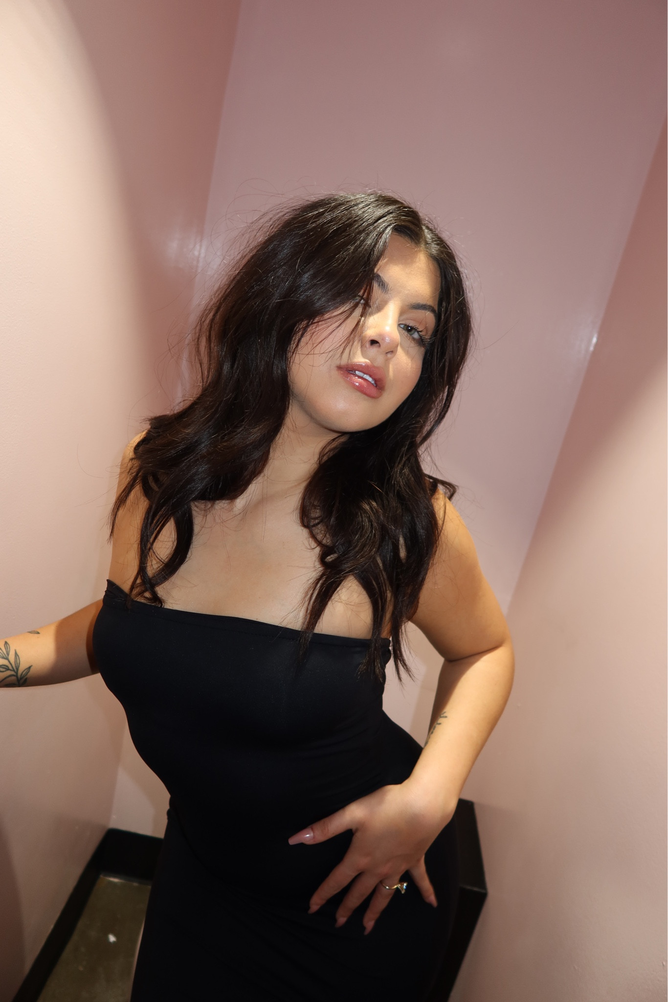 the perfect strapless black dress 

#LTKfindsunder100 #LTKstyletip