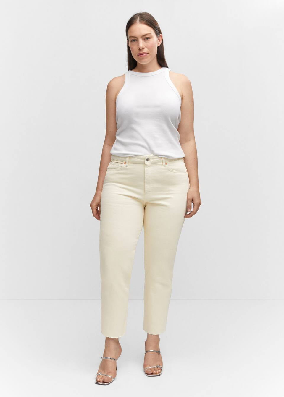 Straight-fit cropped jeans -  Women | Mango USA | MANGO (US)